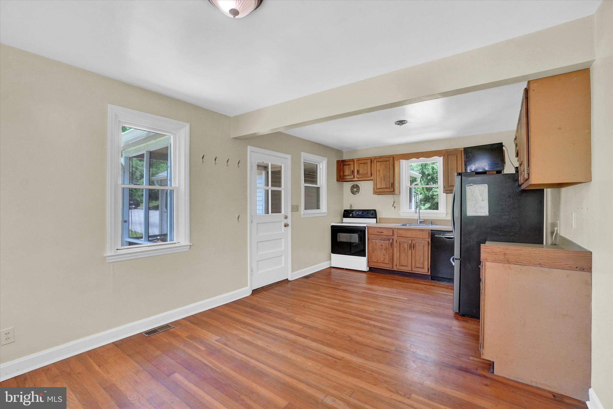 GUNPOWDER - Residential