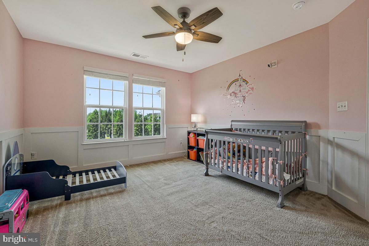 DAWSON'S CORNER - Residential