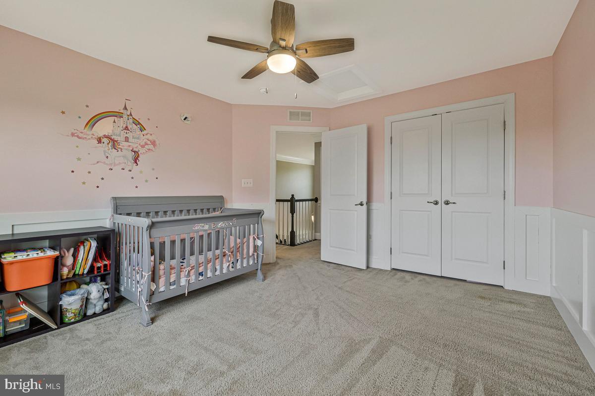 DAWSON'S CORNER - Residential