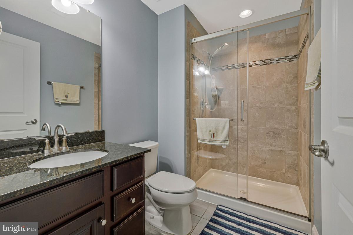 DAWSON'S CORNER - Residential