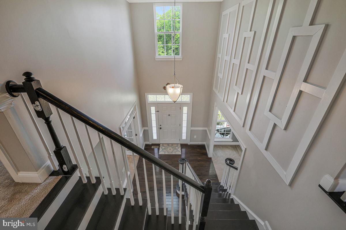 DAWSON'S CORNER - Residential