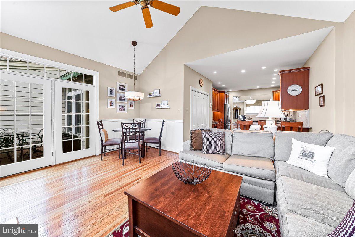 GREENS OF PENN OAK - Residential