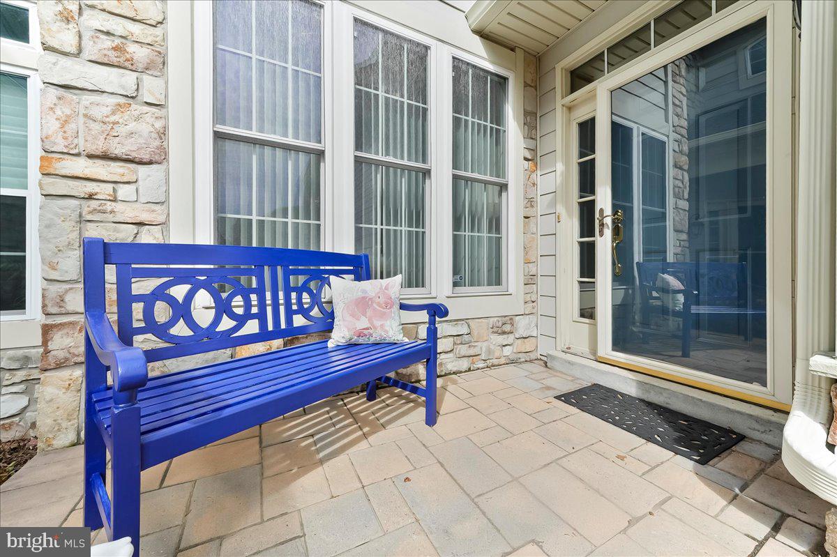 236 GREENBRIAR DRIVE