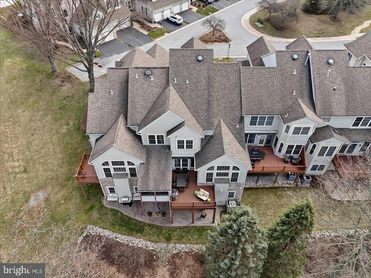 236 GREENBRIAR DRIVE