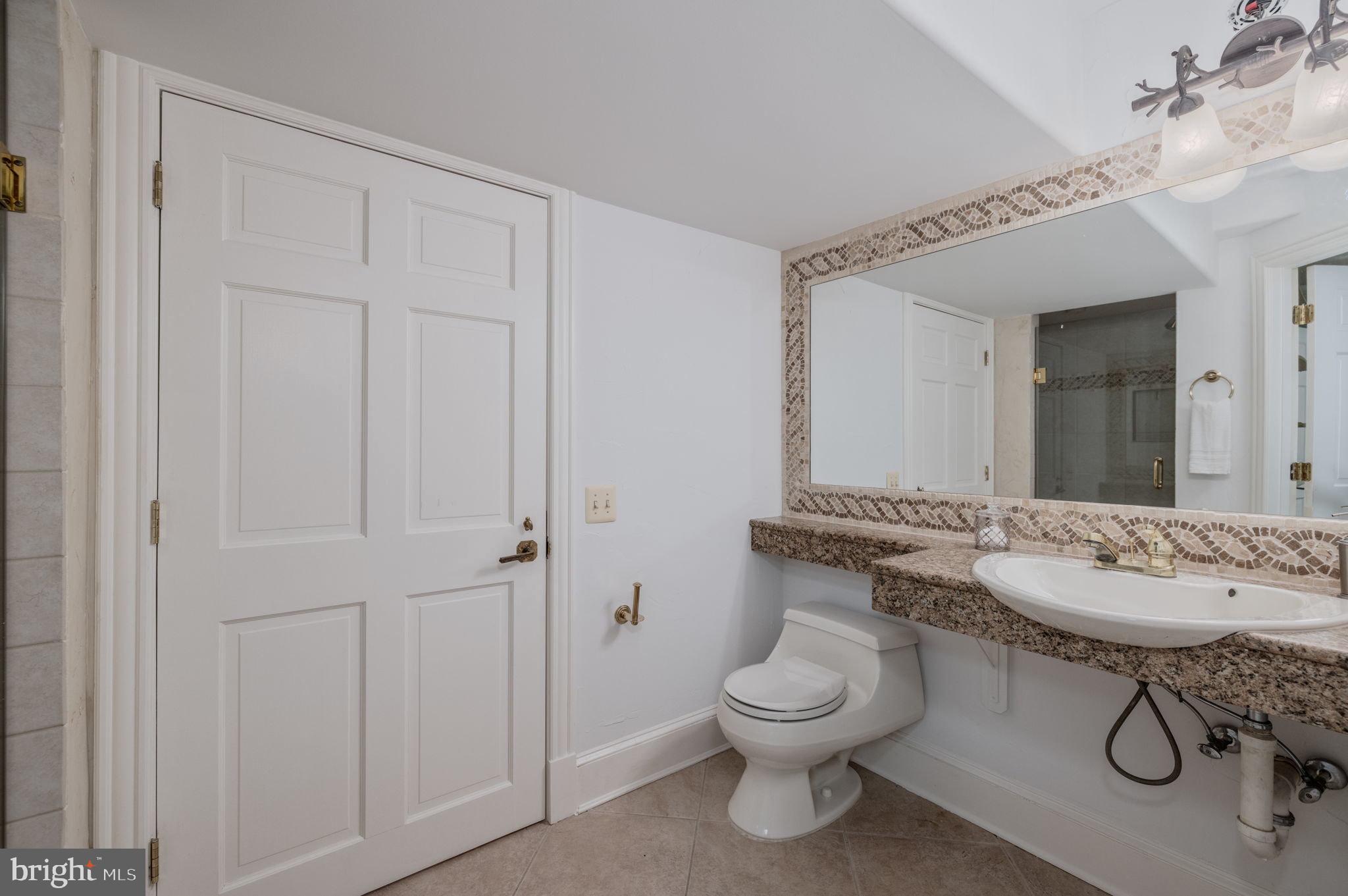 WOODSIDE ESTATES - Residential