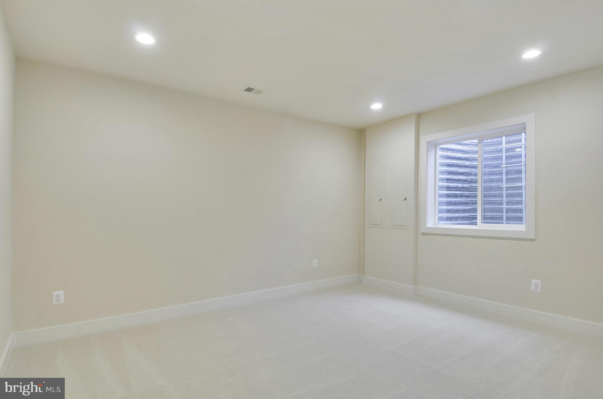 BRADMOOR - Residential