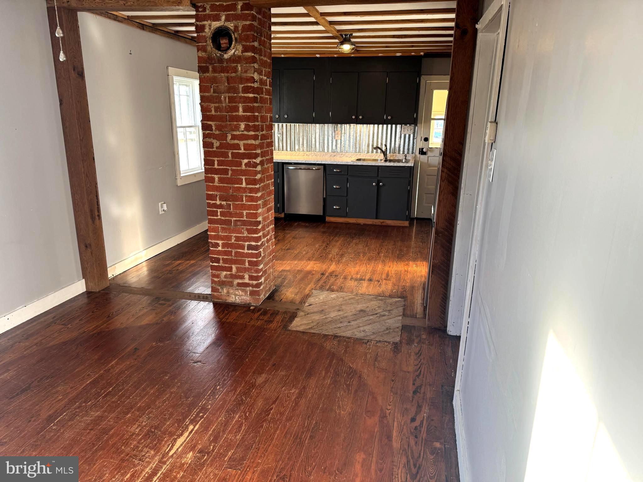 136 SHADY CREEK ROAD