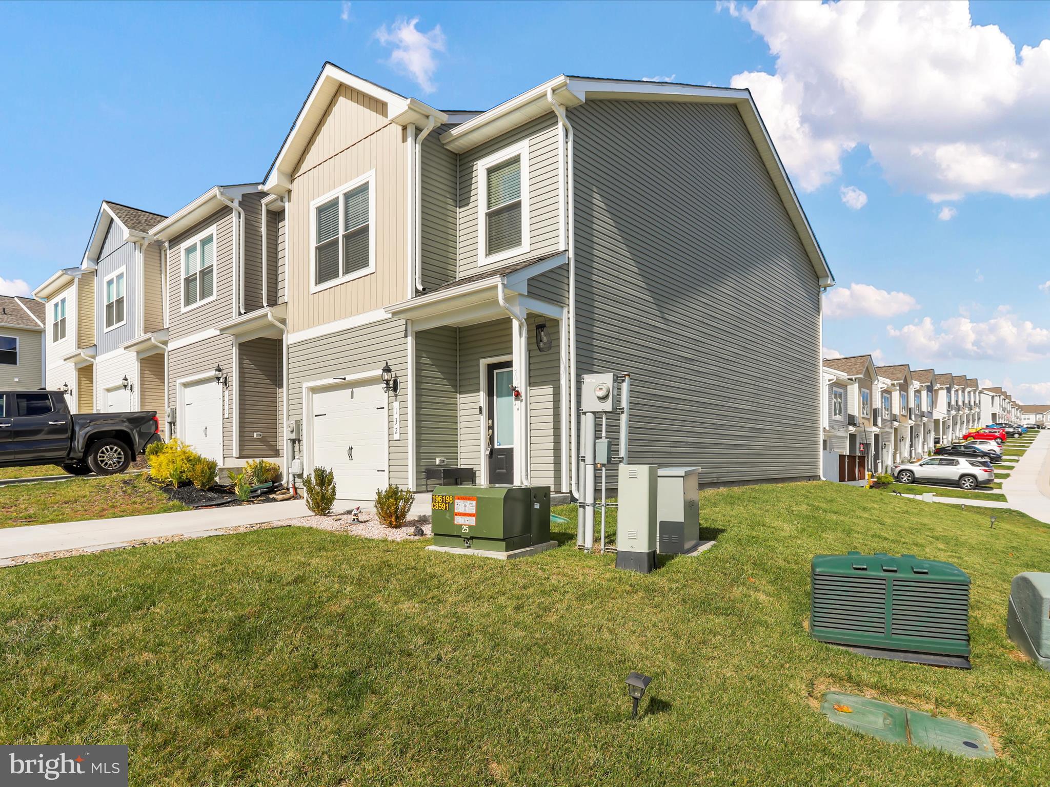 HOMEPLACE AT RIVERSIDE - Residential