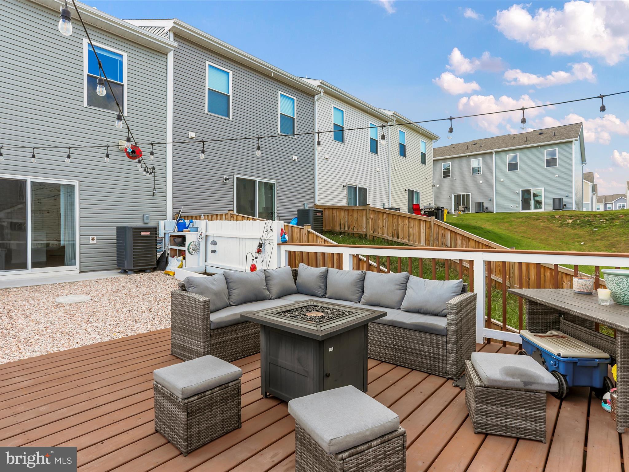 HOMEPLACE AT RIVERSIDE - Residential