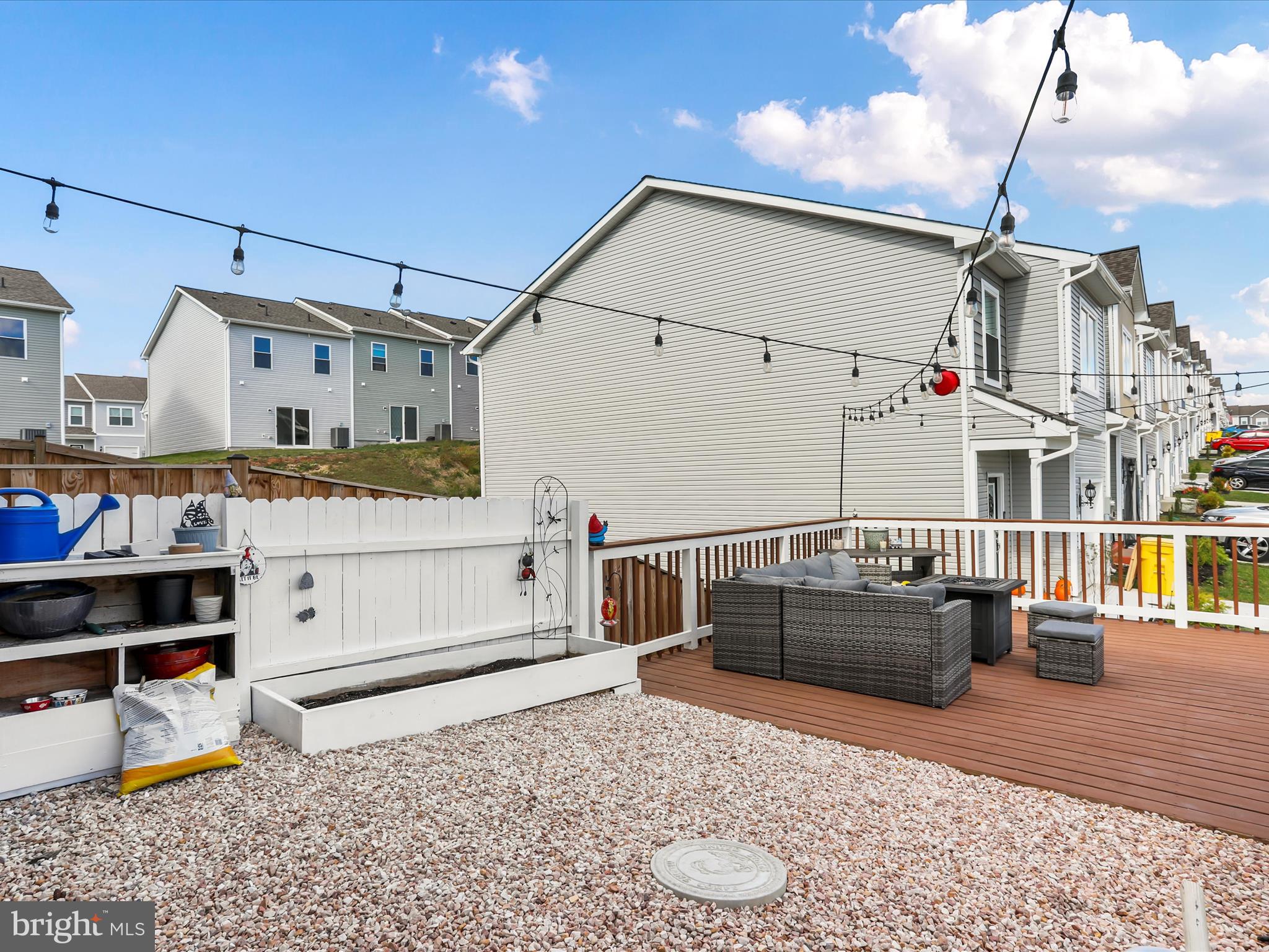 HOMEPLACE AT RIVERSIDE - Residential