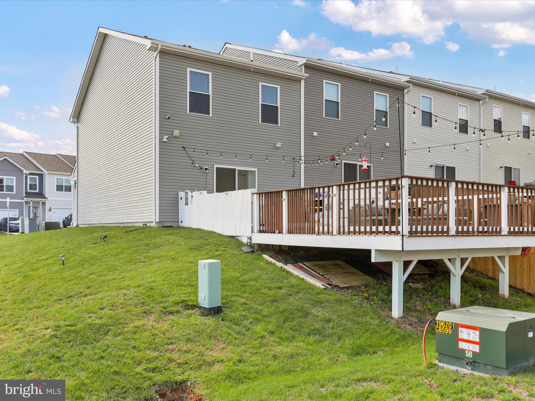 HOMEPLACE AT RIVERSIDE - Residential