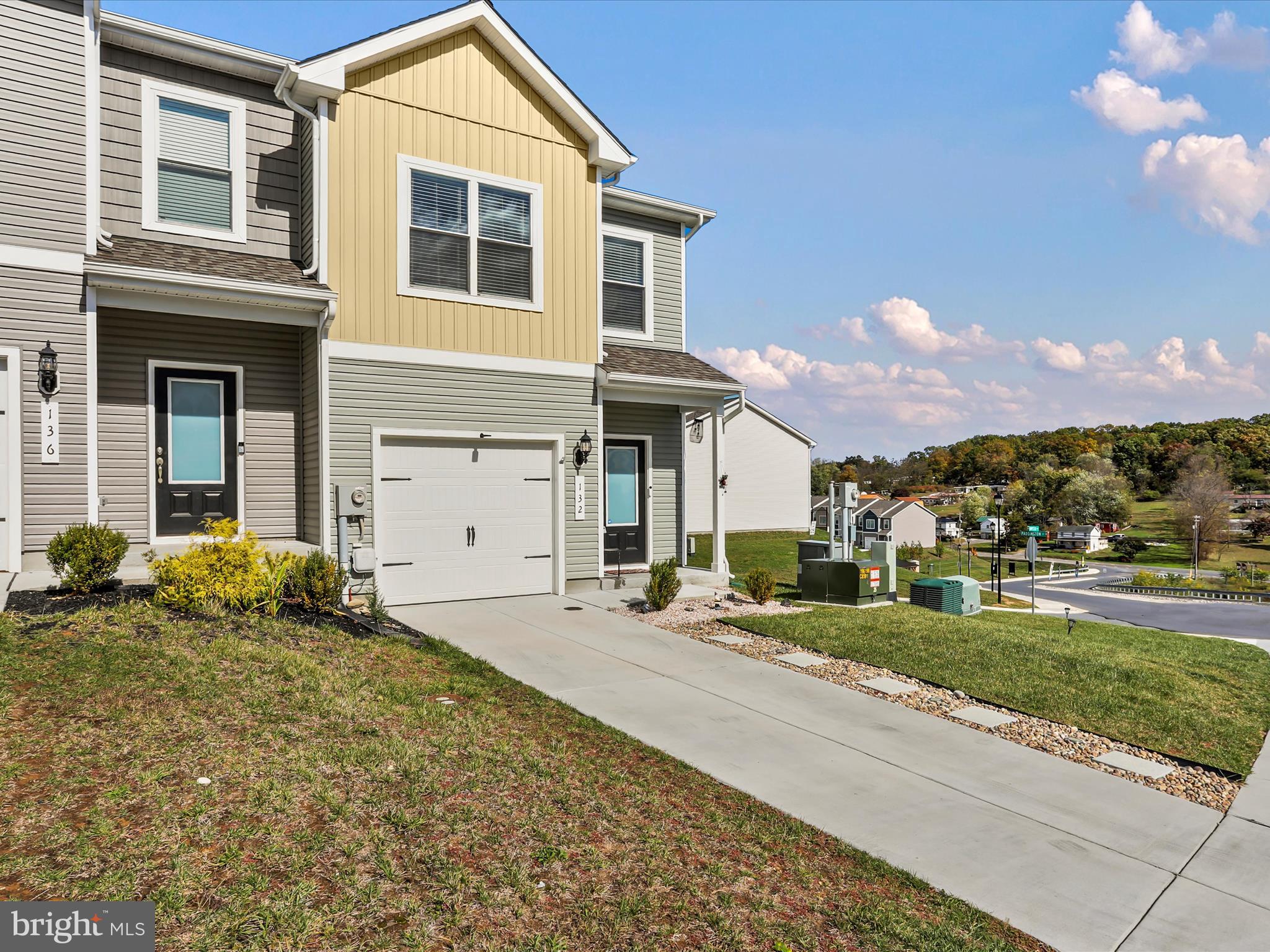 132 HAMPSTEAD BOULEVARD