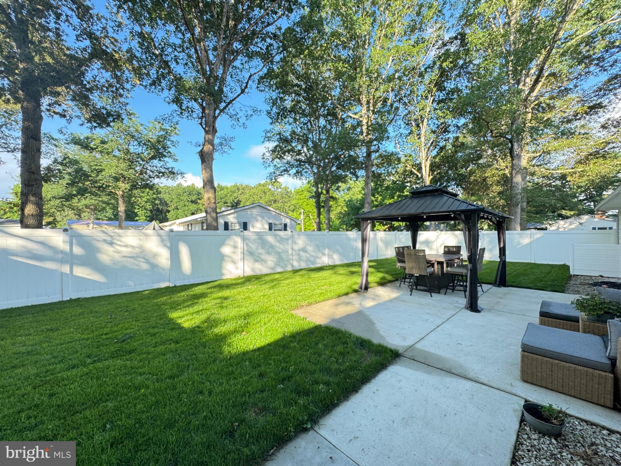 25320 JOHN DRIVE