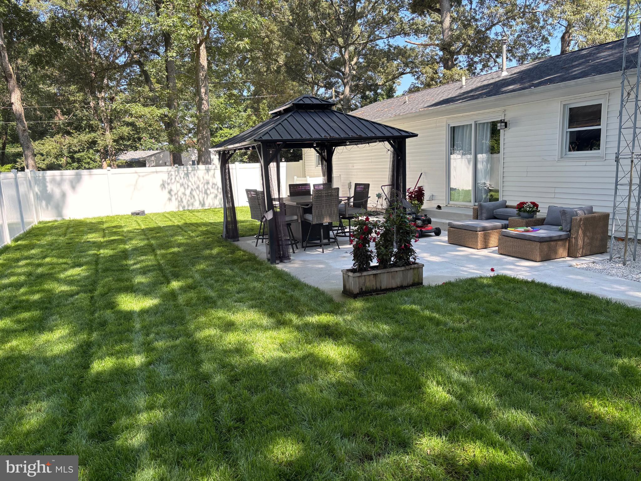 25320 JOHN DRIVE