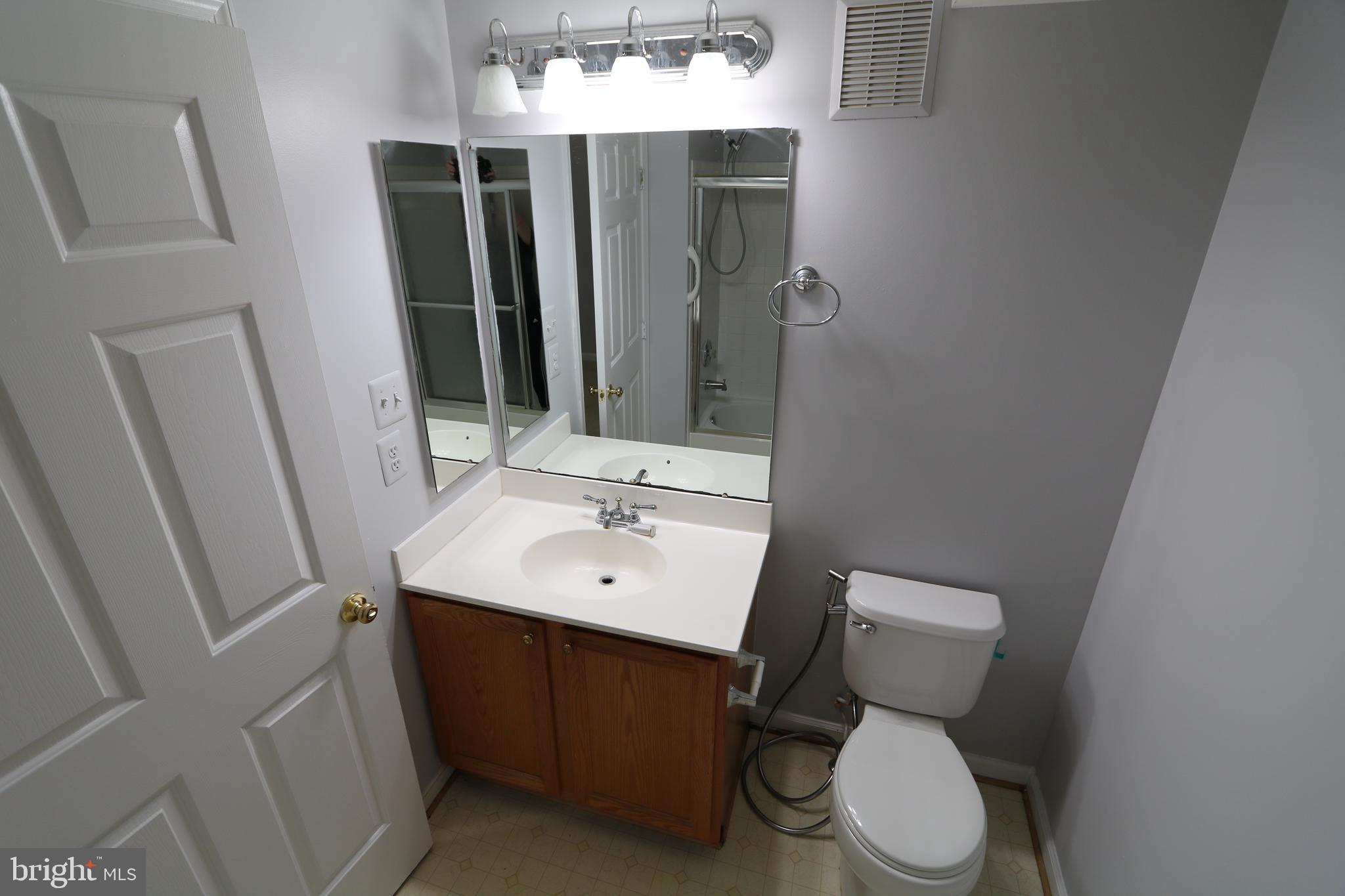 SOUTH MEADOWS - Residential Lease