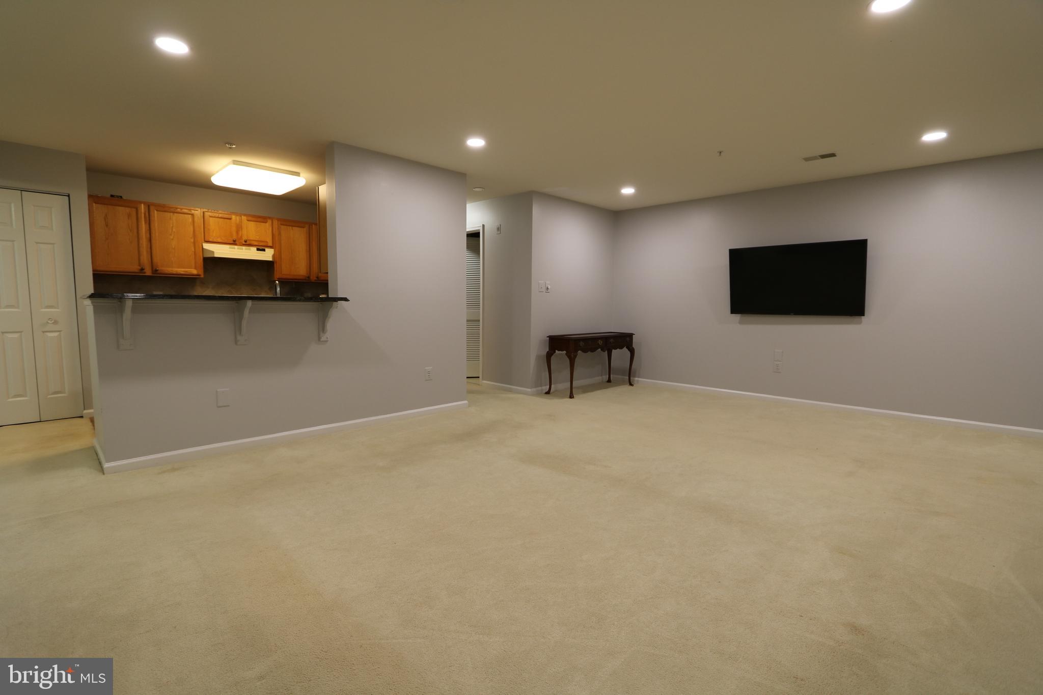 SOUTH MEADOWS - Residential Lease