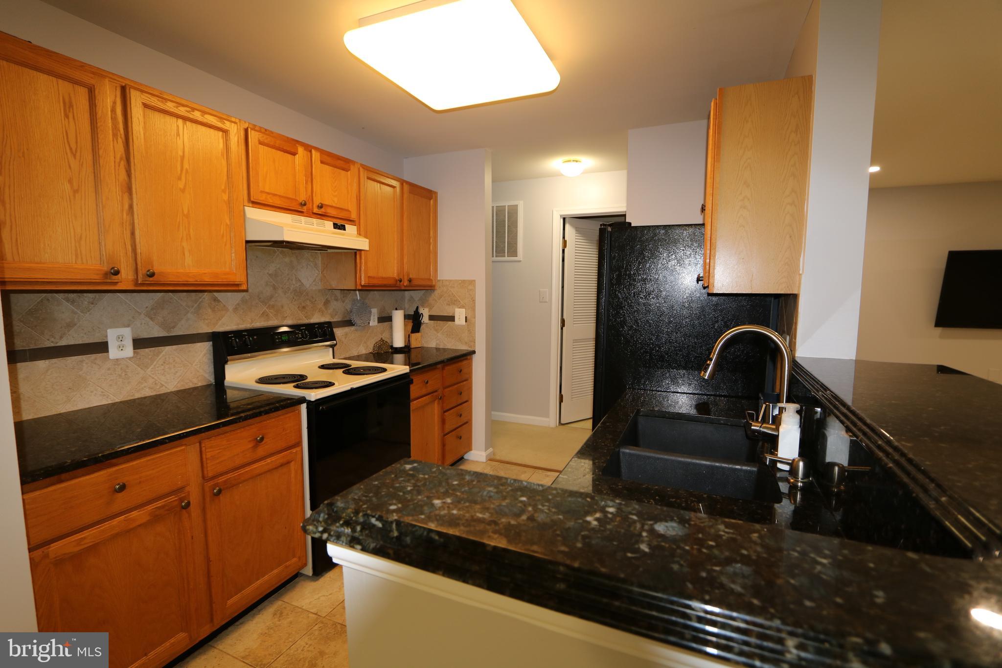 SOUTH MEADOWS - Residential Lease