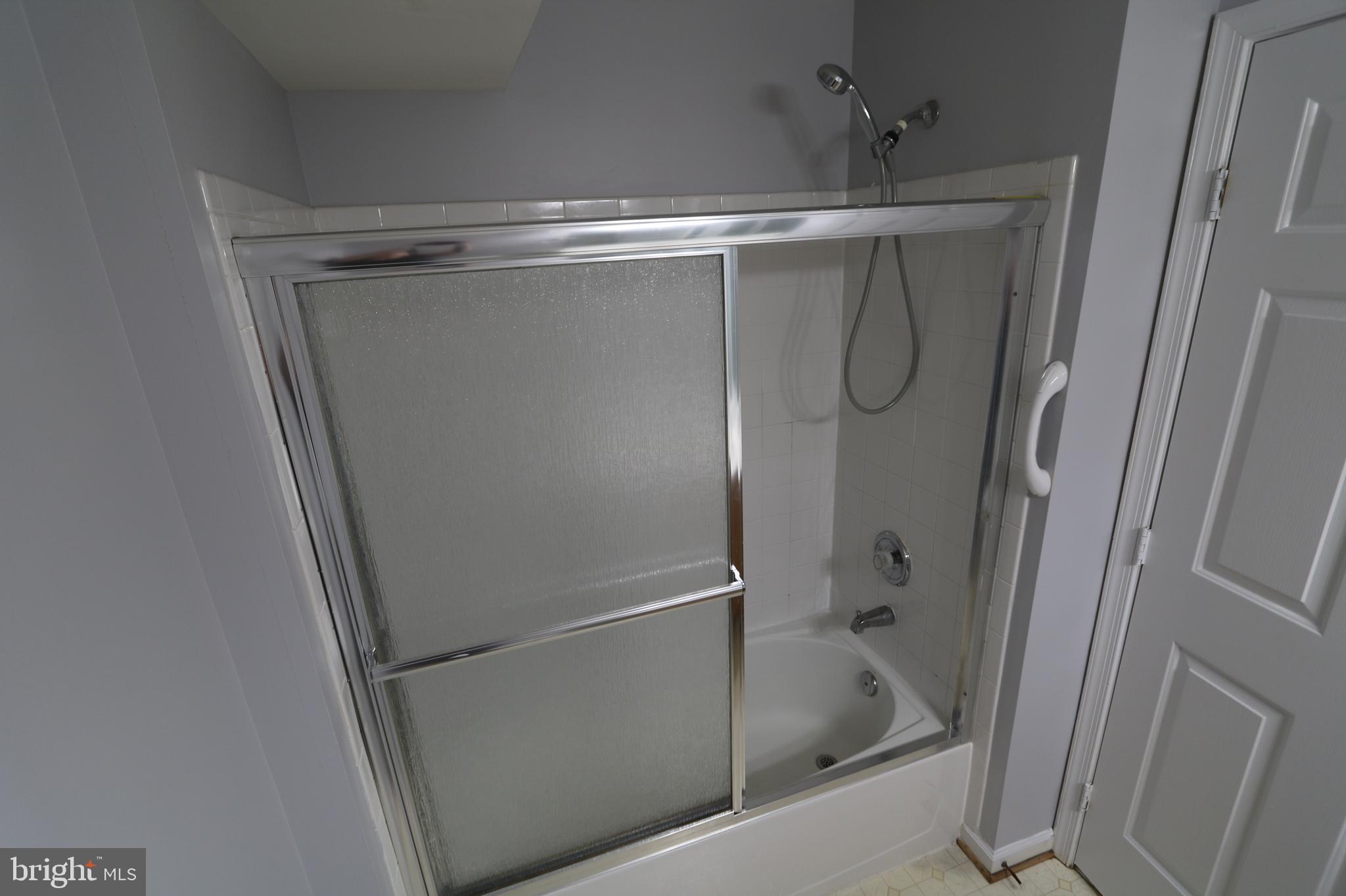 SOUTH MEADOWS - Residential Lease