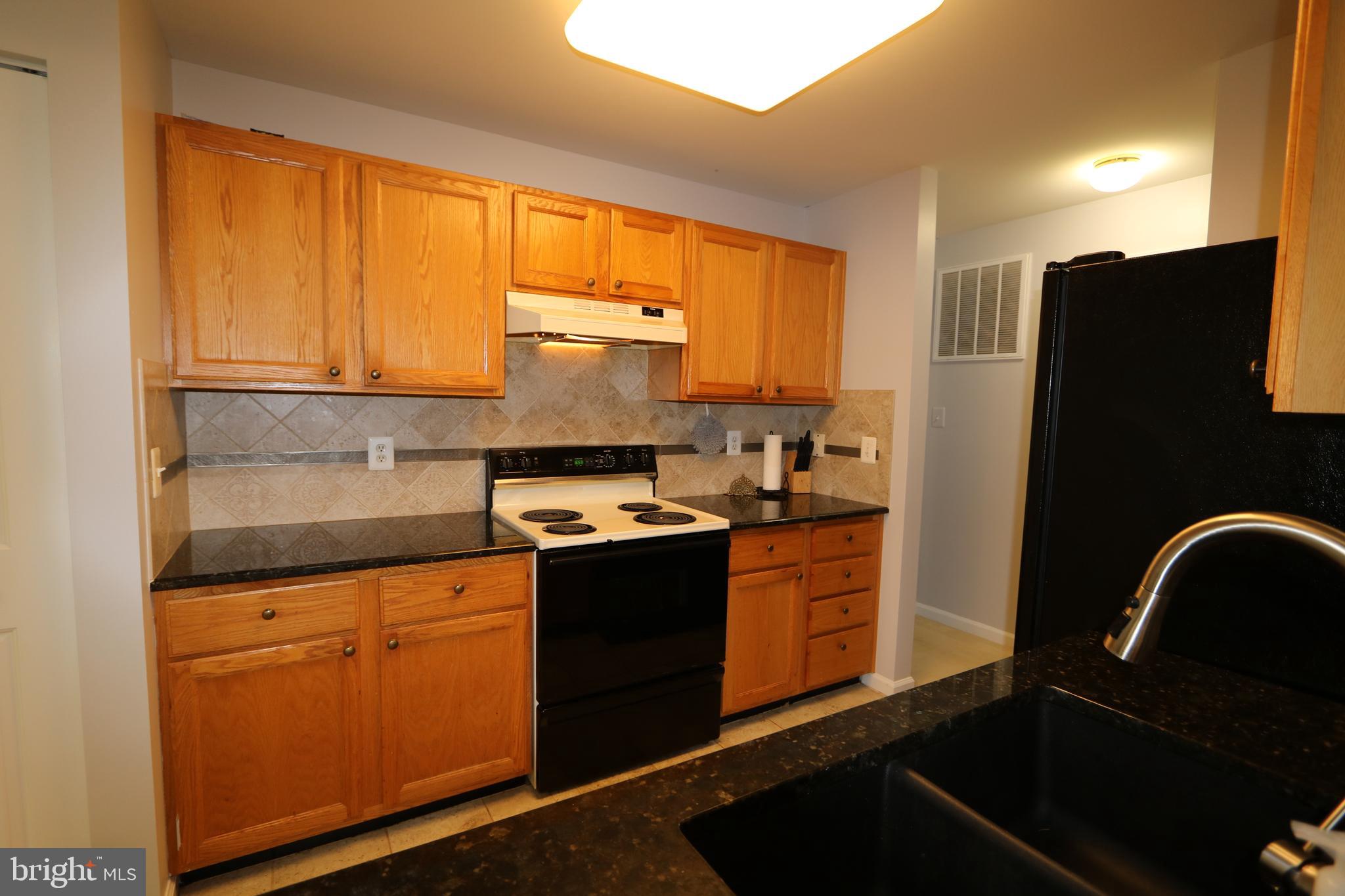 SOUTH MEADOWS - Residential Lease