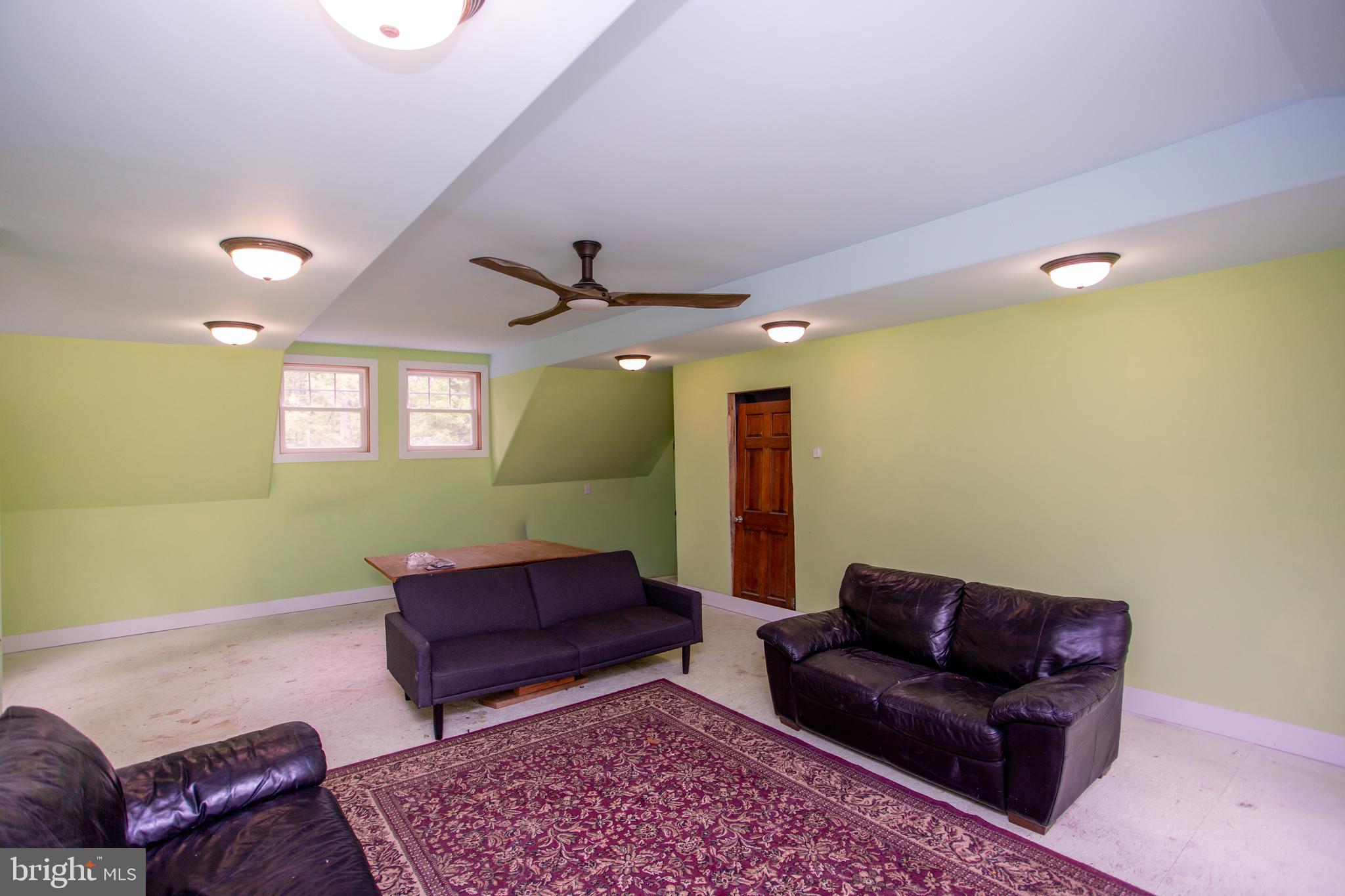 CHERRY LANE ACRES - Residential