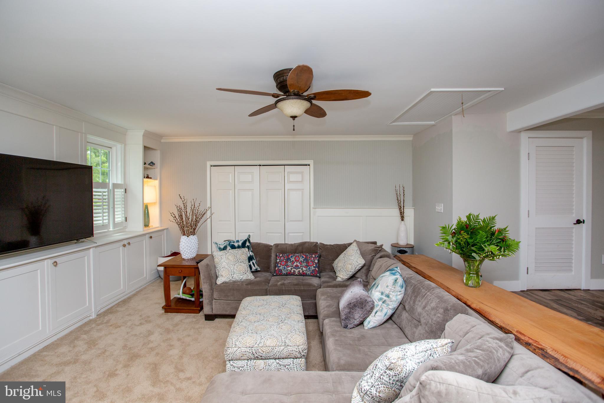 CHERRY LANE ACRES - Residential