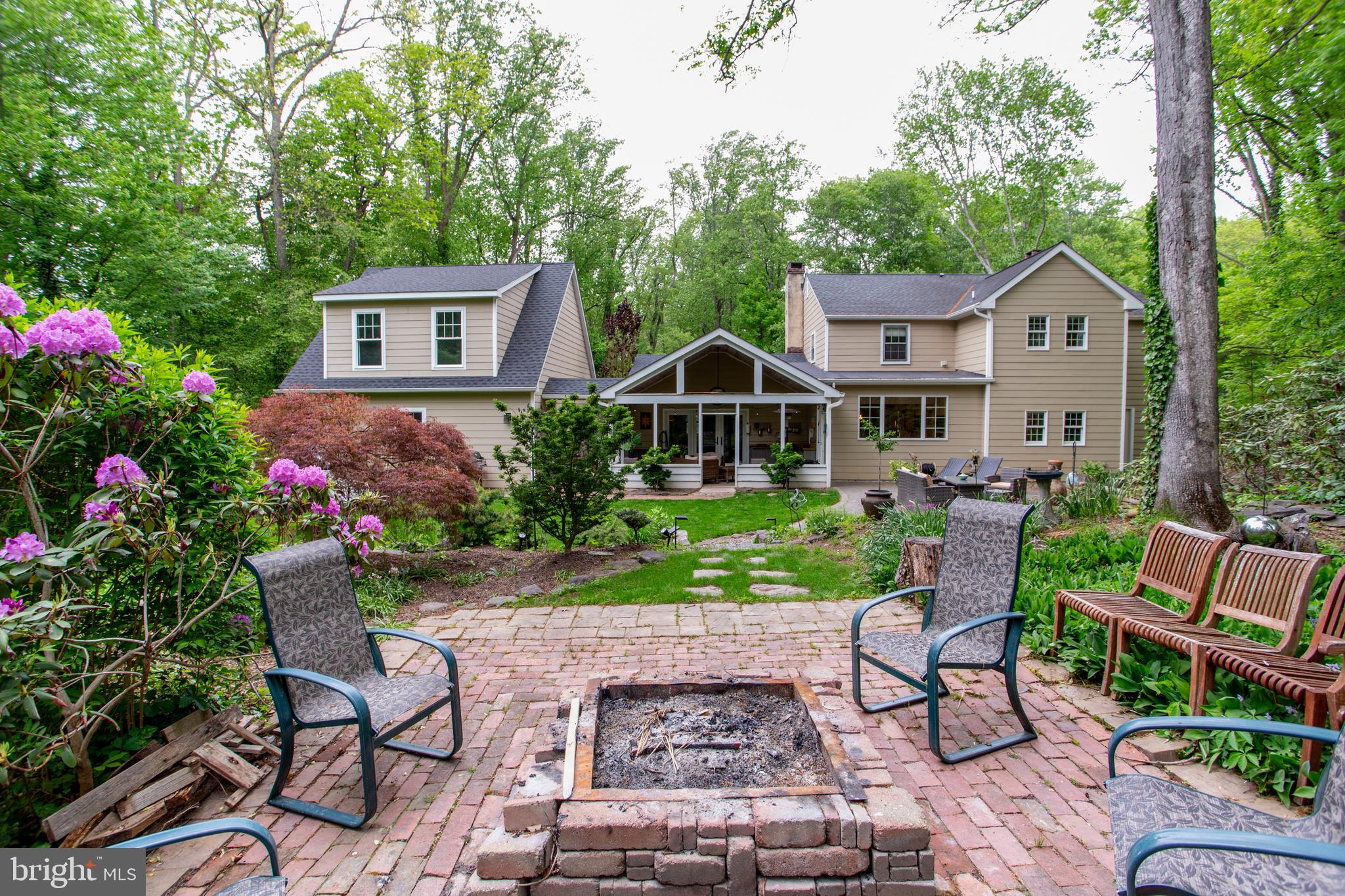 CHERRY LANE ACRES - Residential