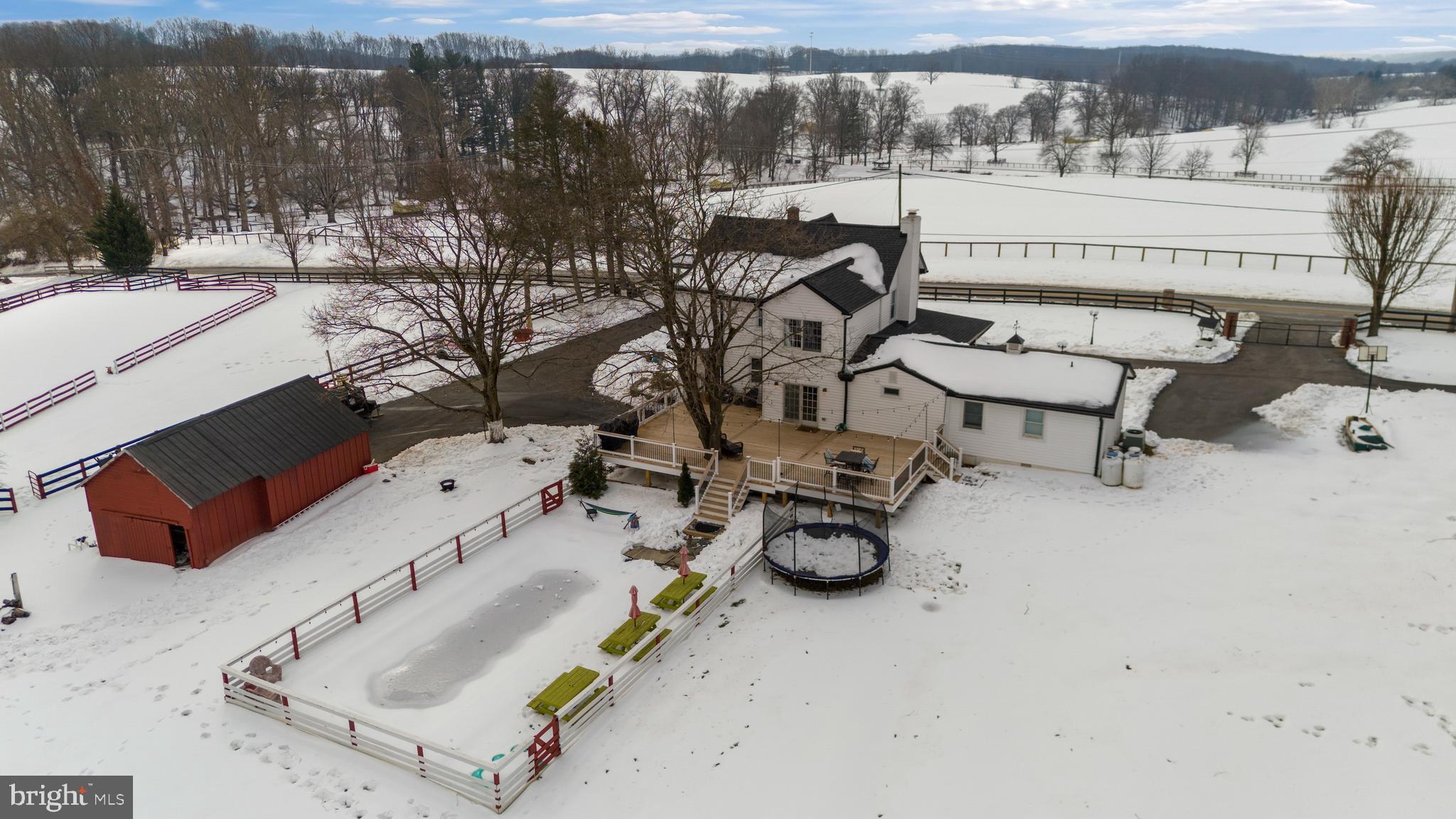 BLENHEIM MANOR - Residential