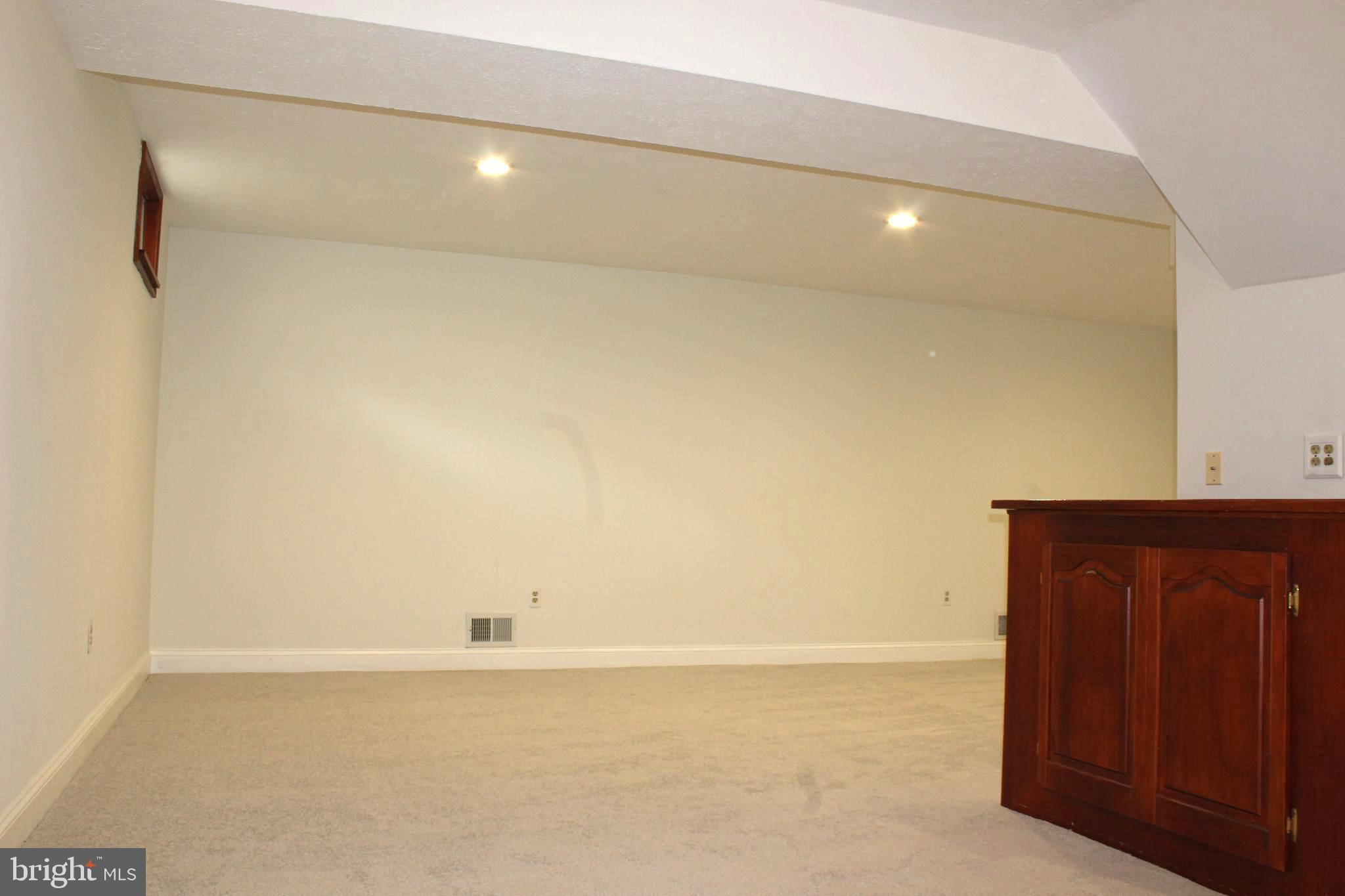 PATUXENT MANOR - Residential