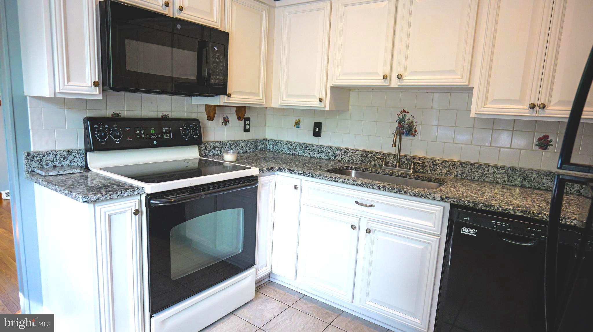 PATUXENT MANOR - Residential