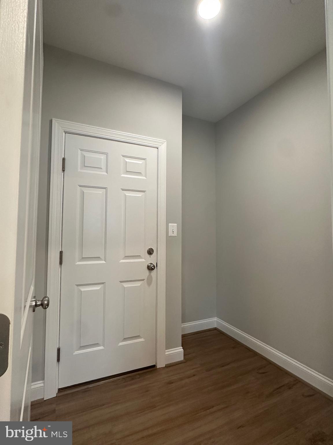 HIDDEN VIEW - Residential