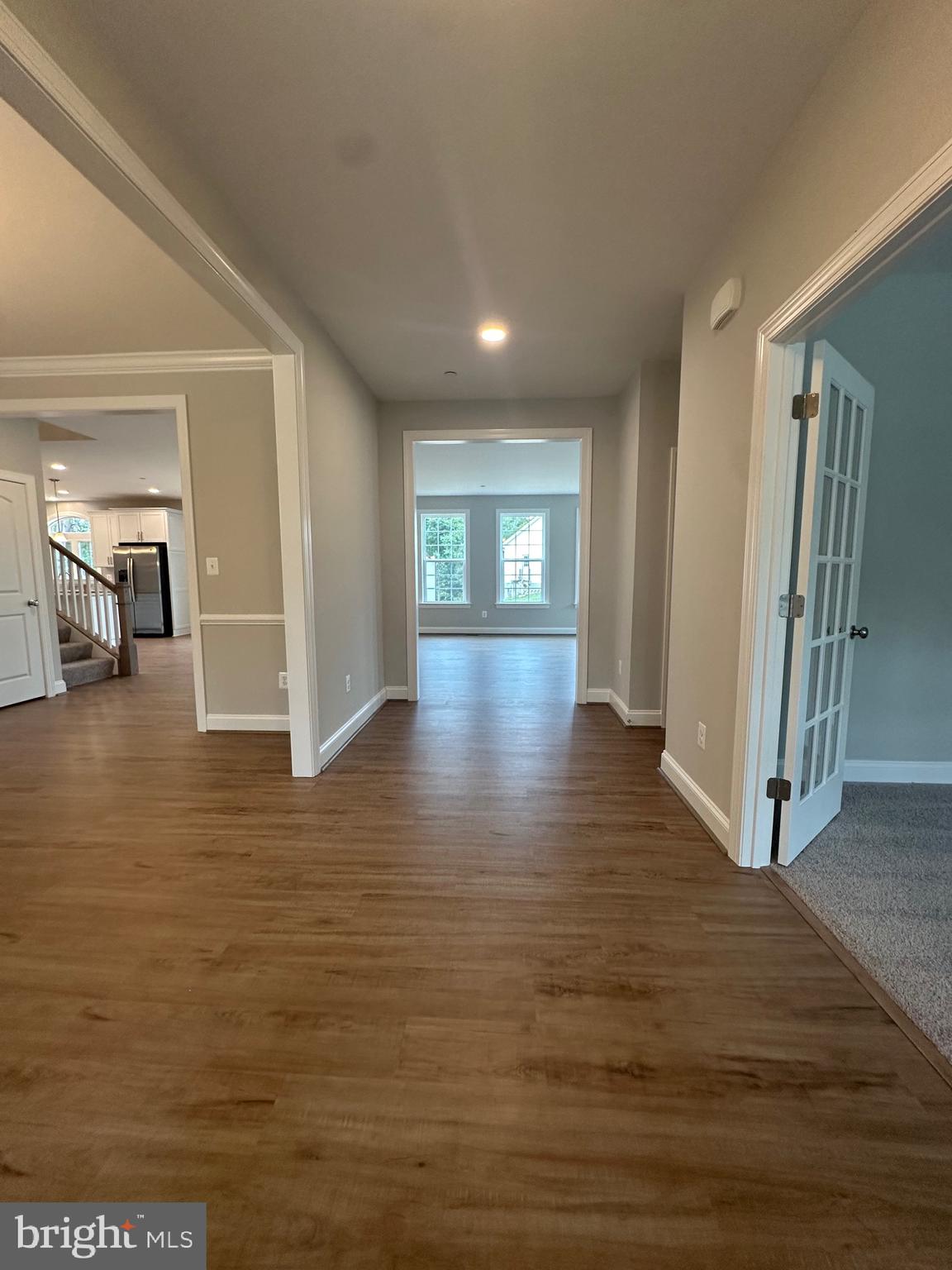 HIDDEN VIEW - Residential