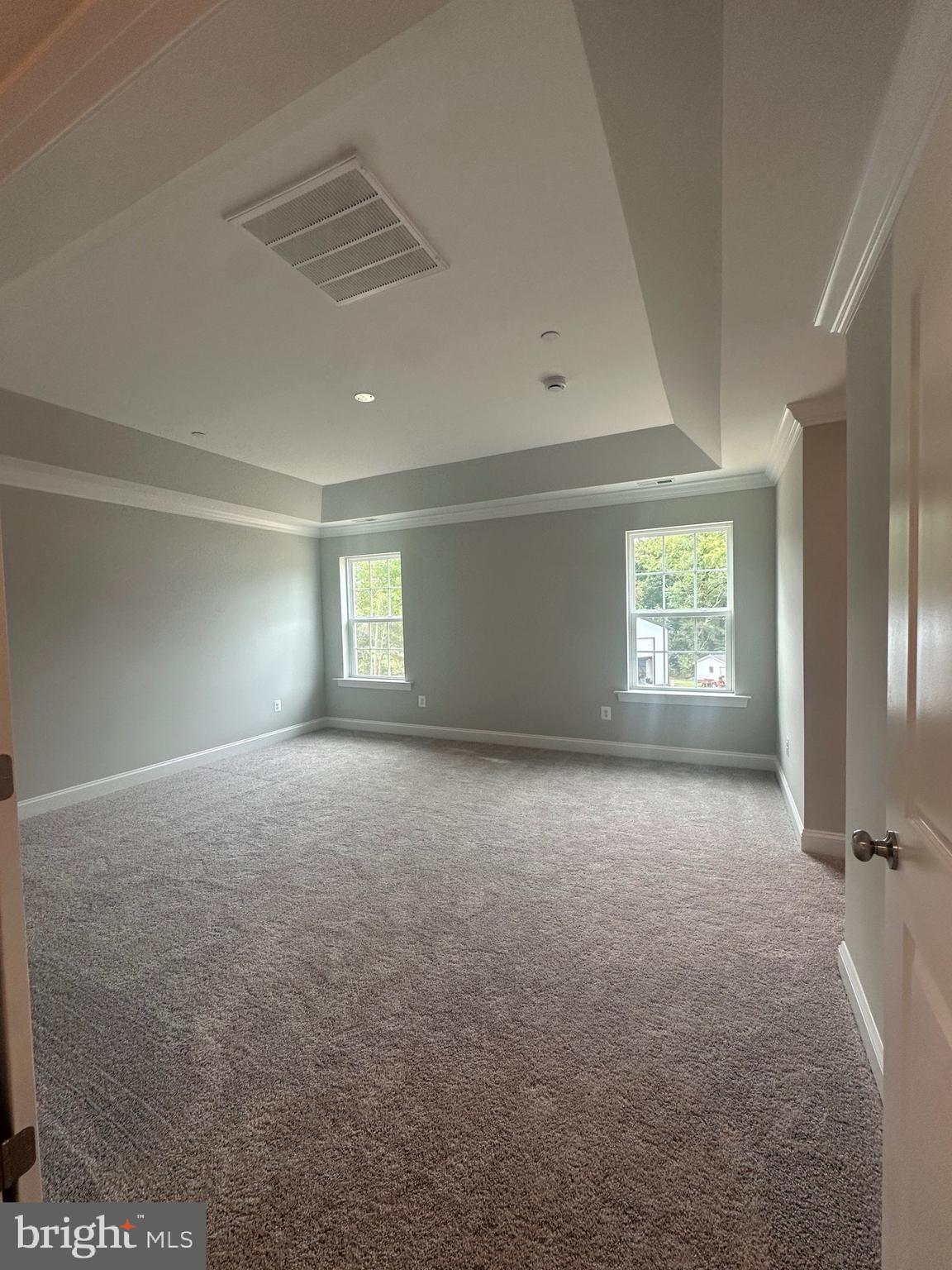 HIDDEN VIEW - Residential