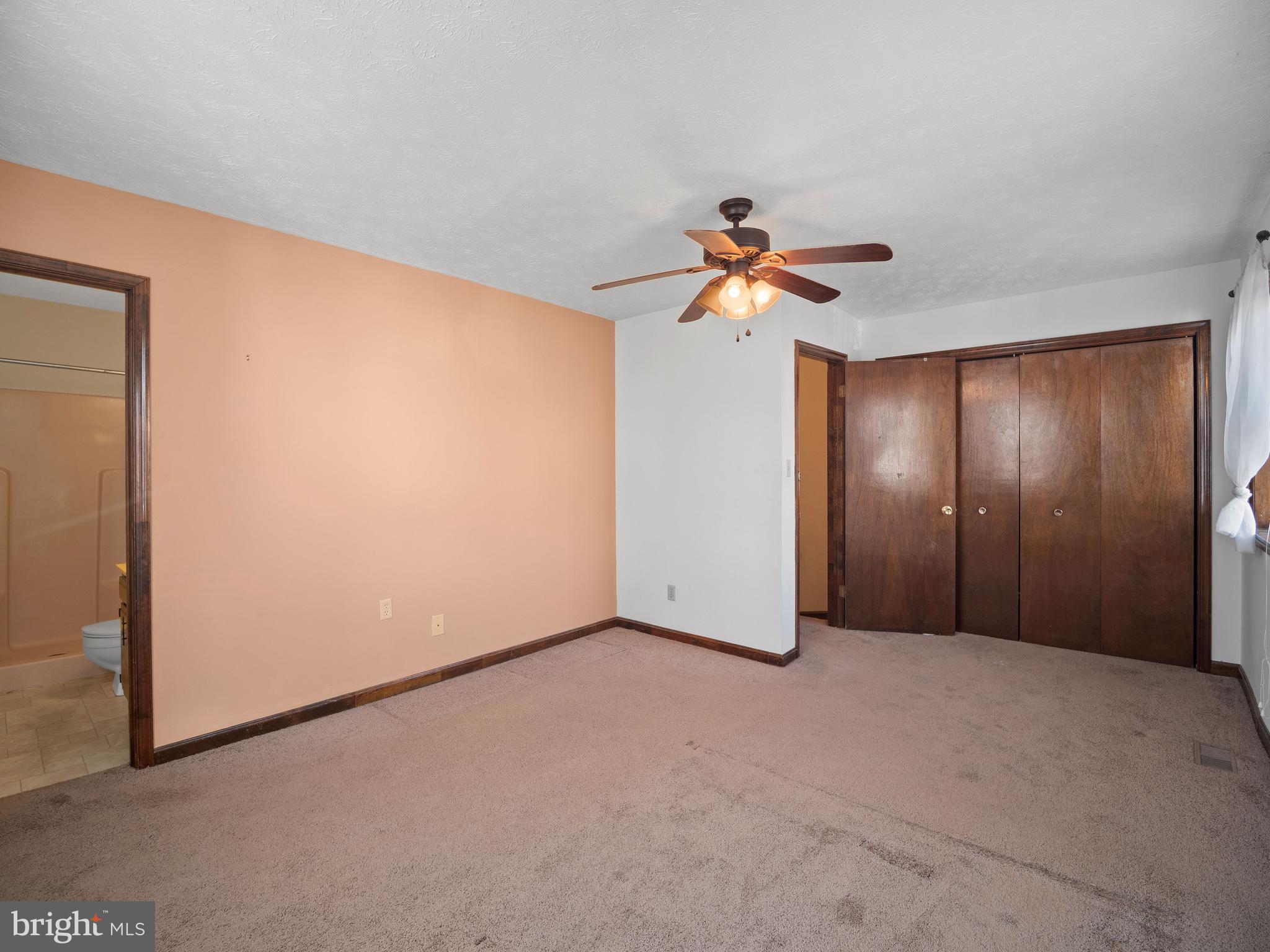 GREENVIEW VILLAGE - Residential