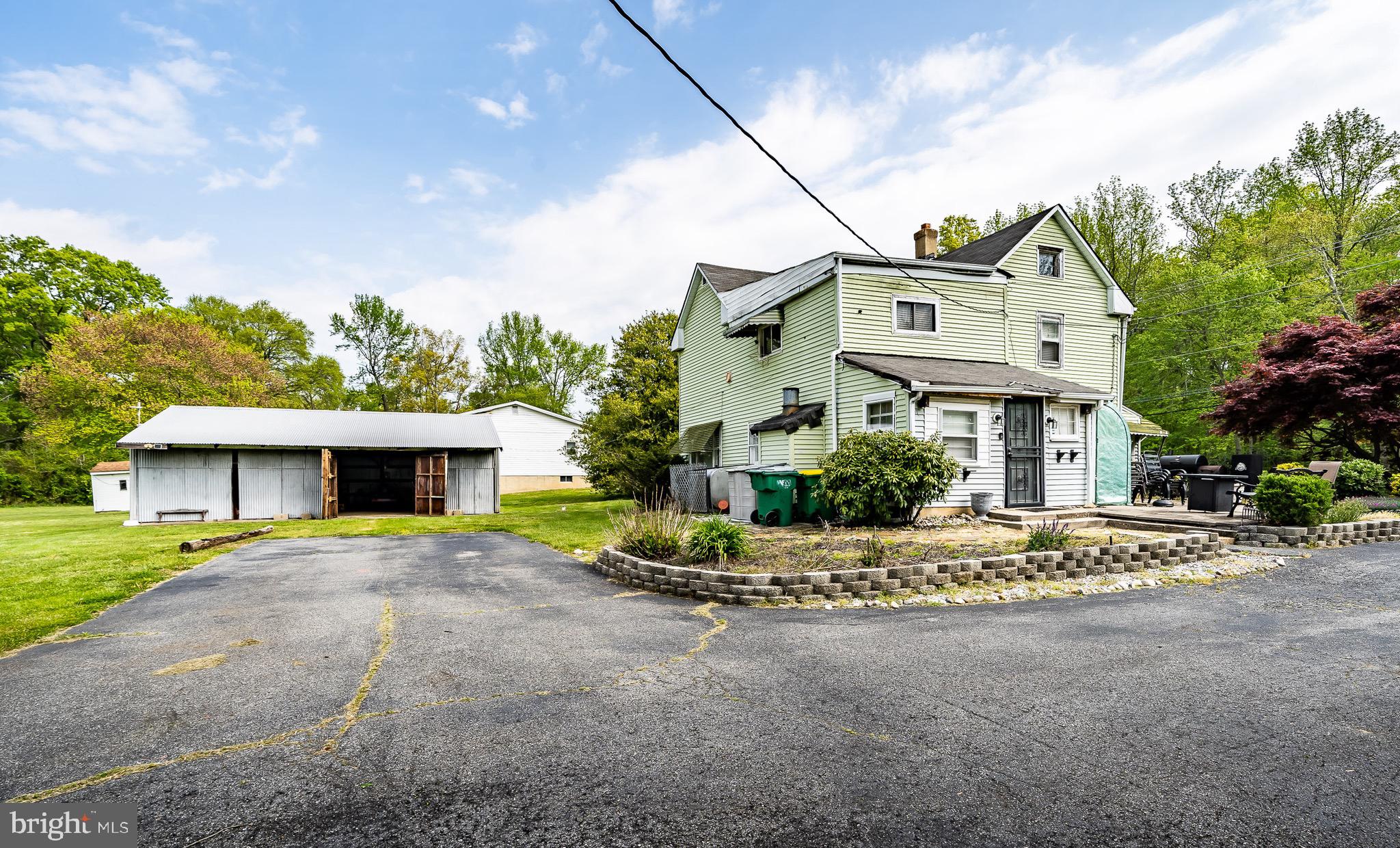 2956 FRAZER ROAD