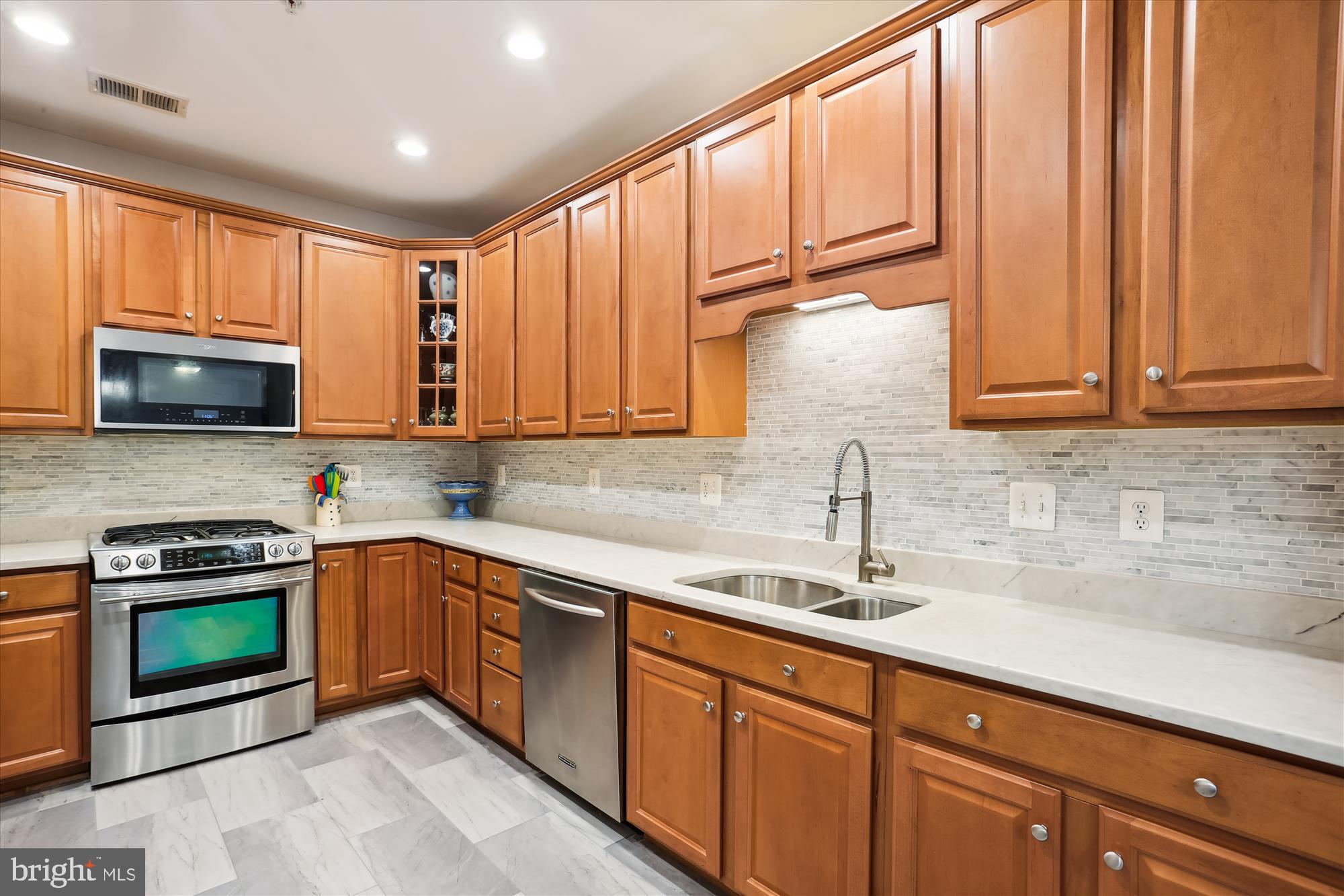 KING FARM BAILEYS COMMON - Residential