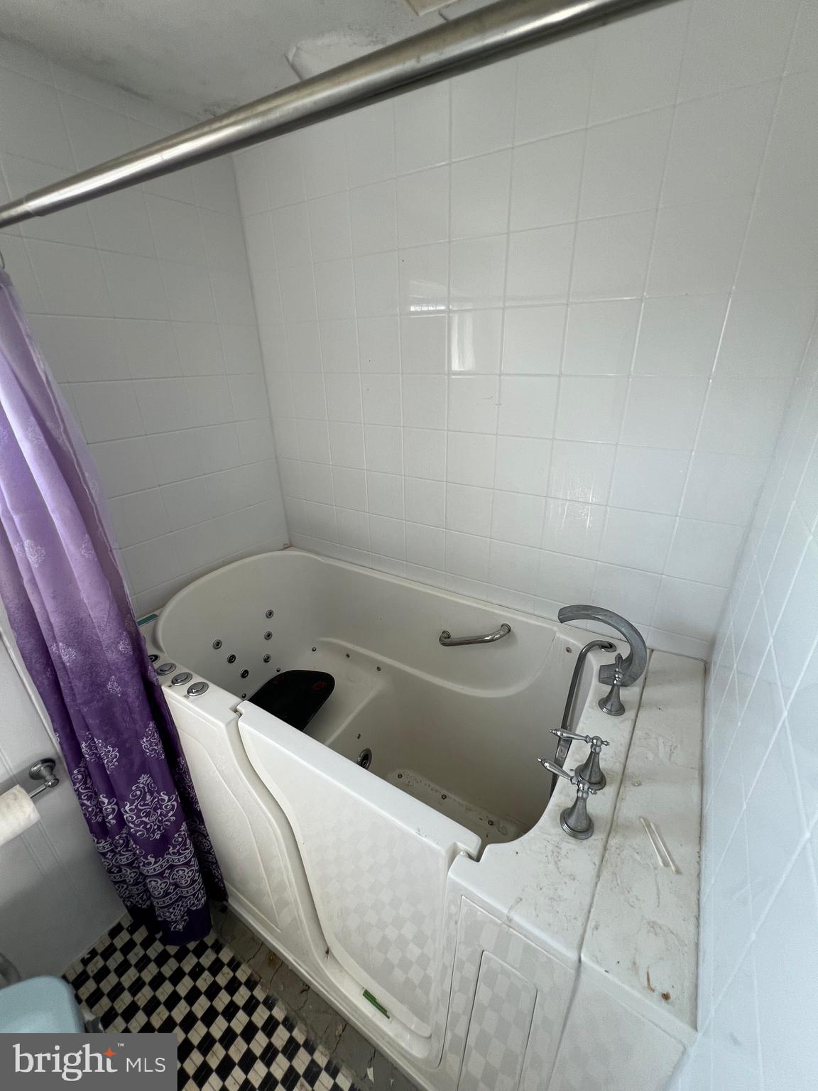 MOUNT RIDGE - Residential