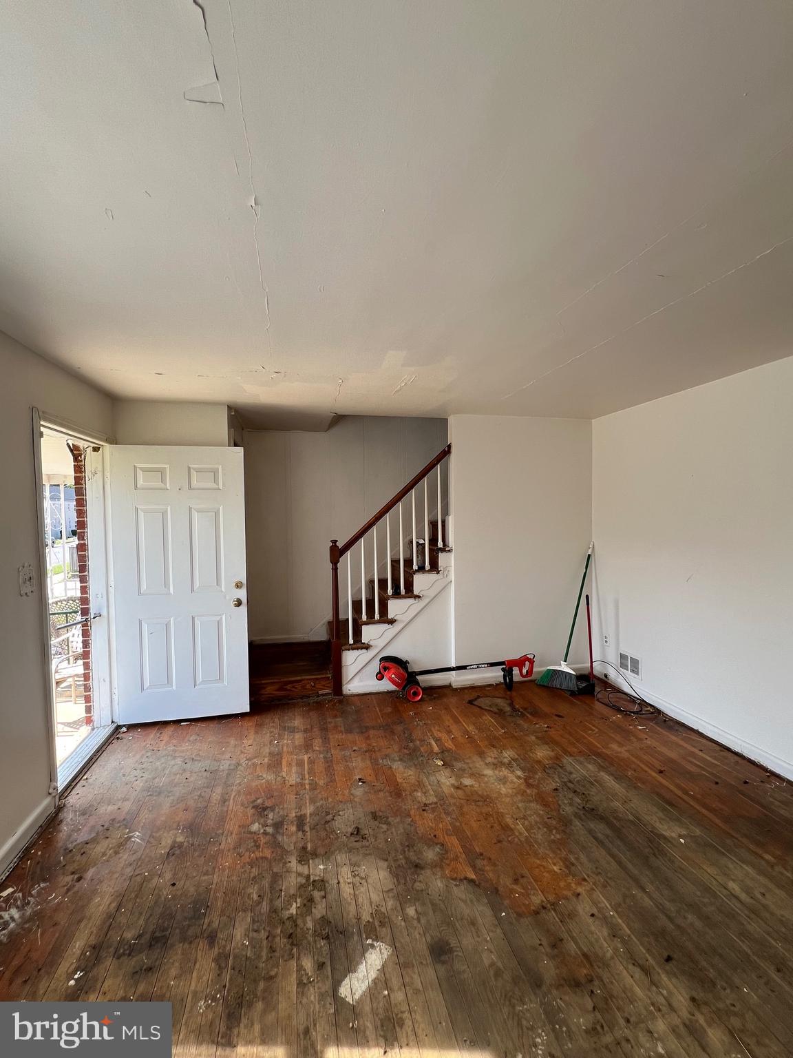 MOUNT RIDGE - Residential