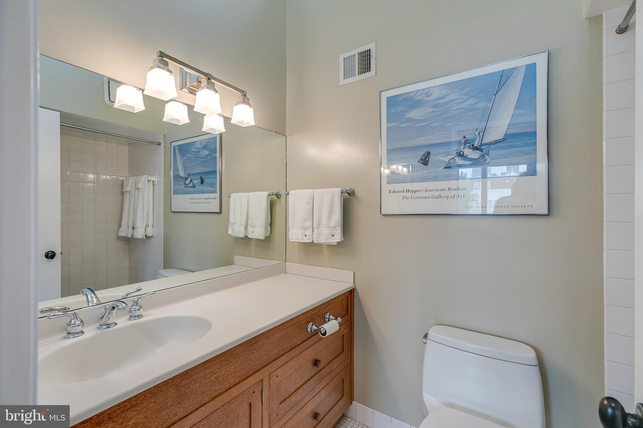 PHILADELPHIA - Residential