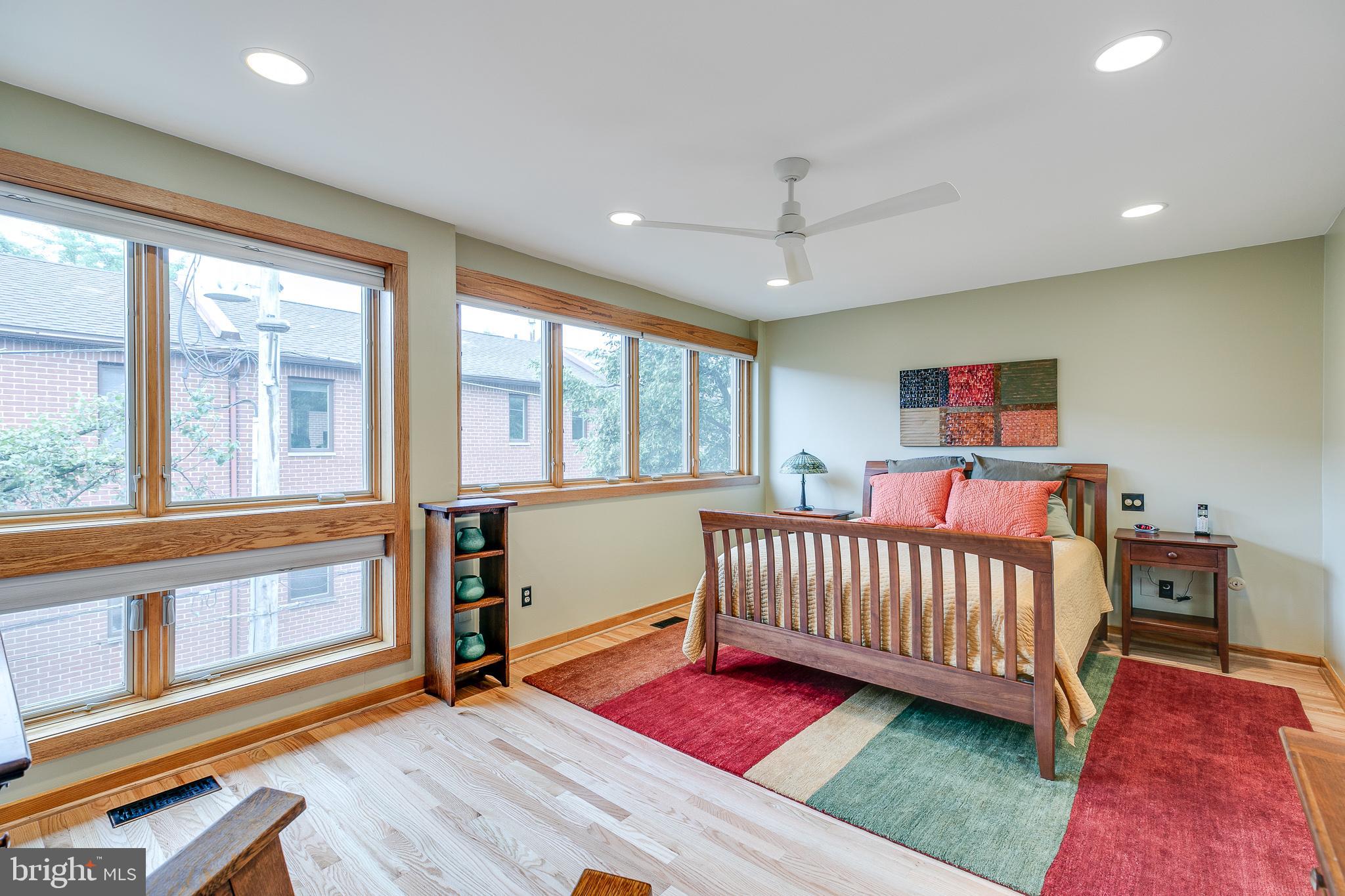 PHILADELPHIA - Residential