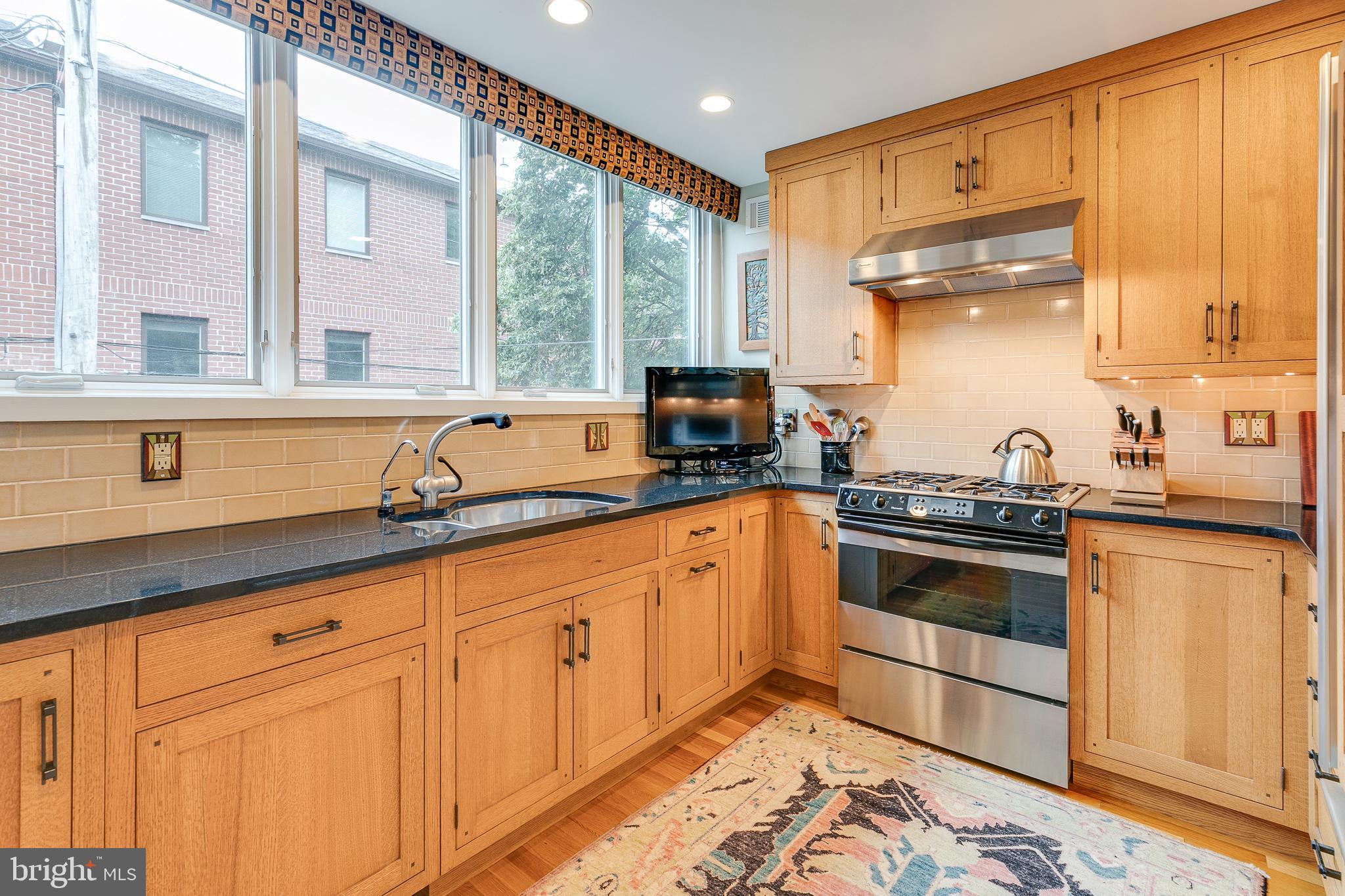 PHILADELPHIA - Residential