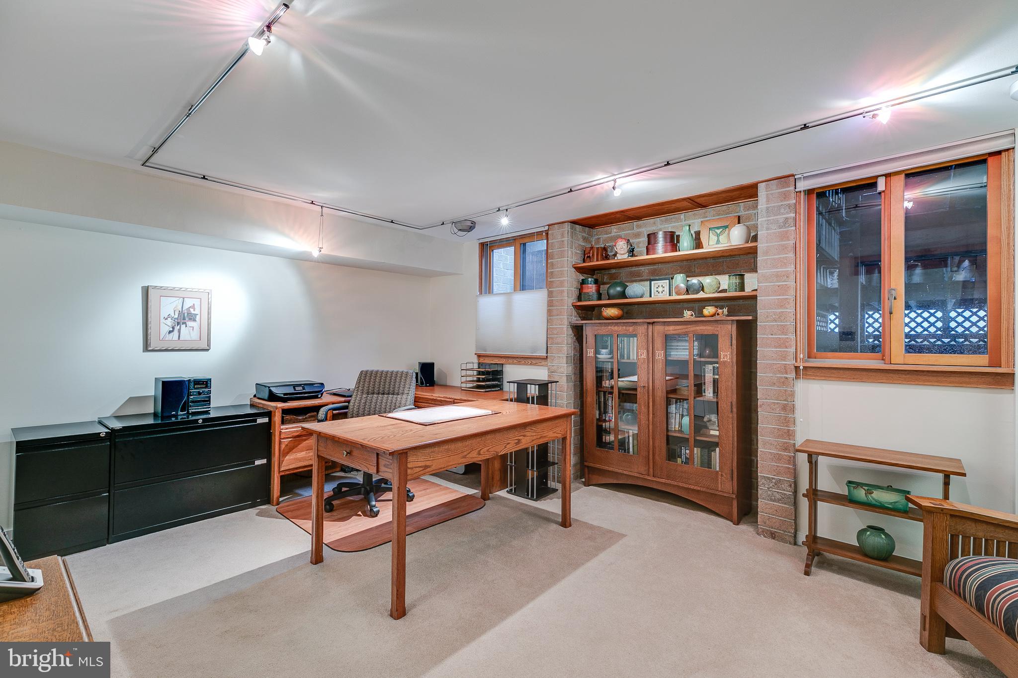 PHILADELPHIA - Residential