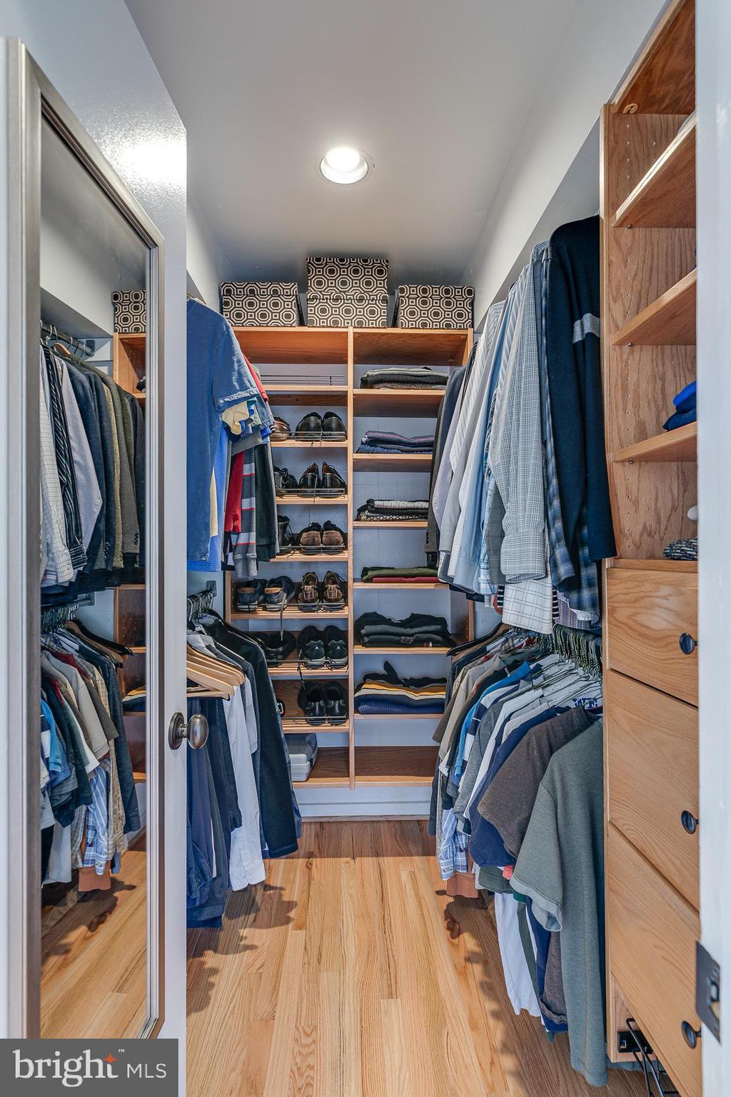 PHILADELPHIA - Residential