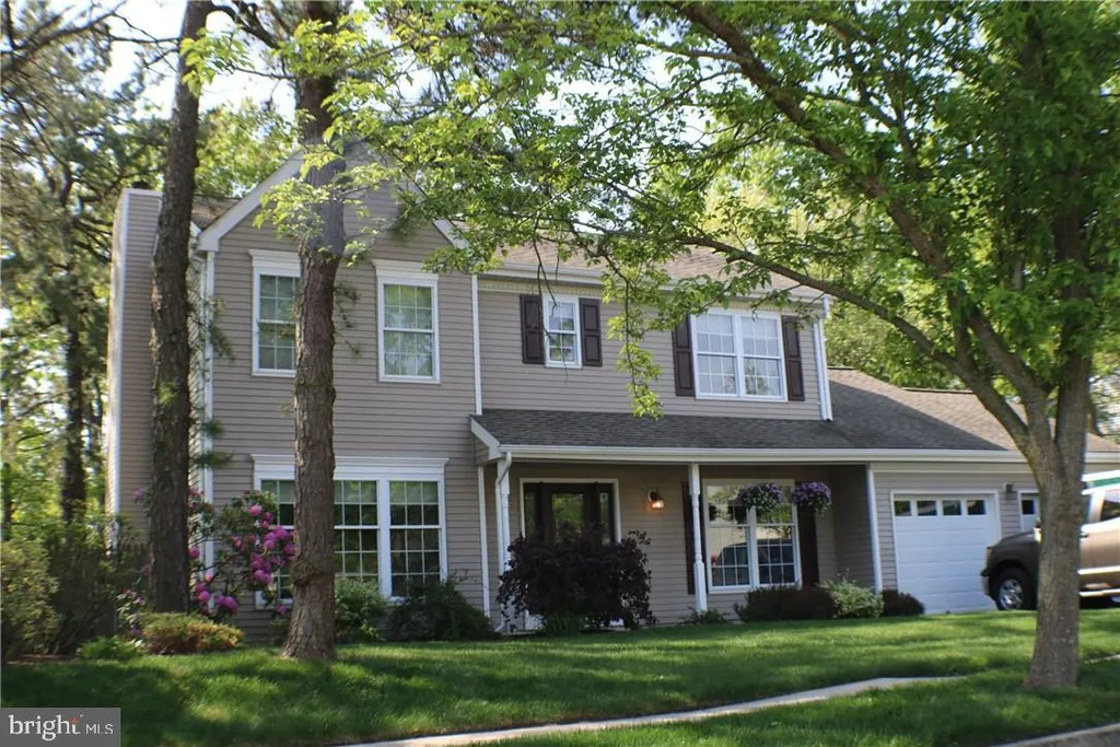 121 Spruce Circle, Barnegat, NJ 08005