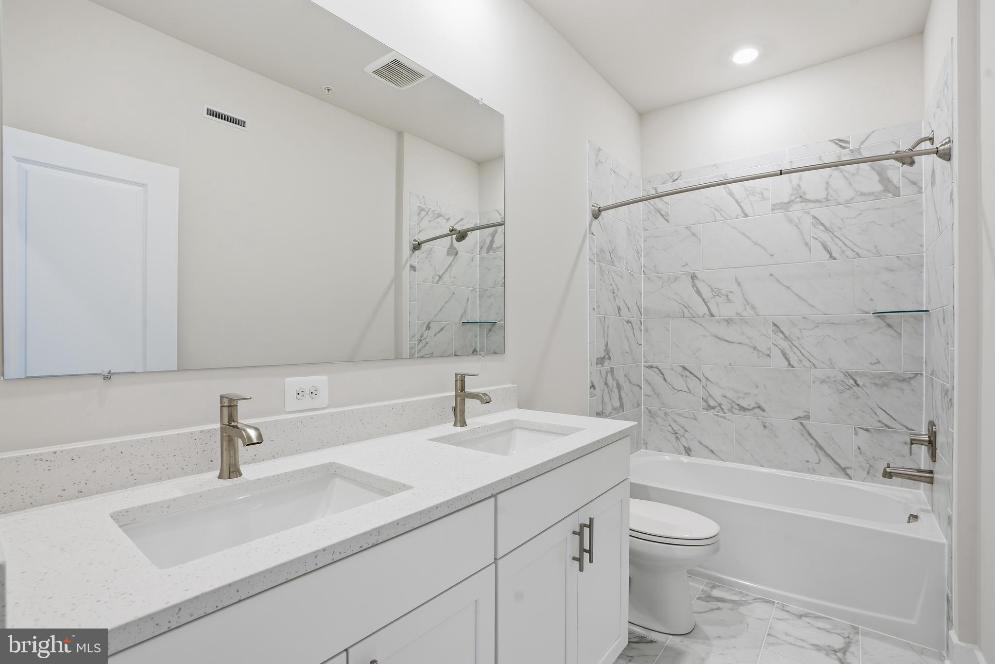 GREENLEIGH - Residential