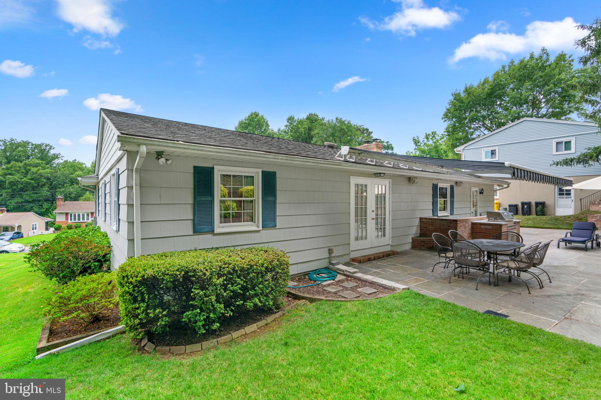 RIVER BIRCH MANOR - Residential