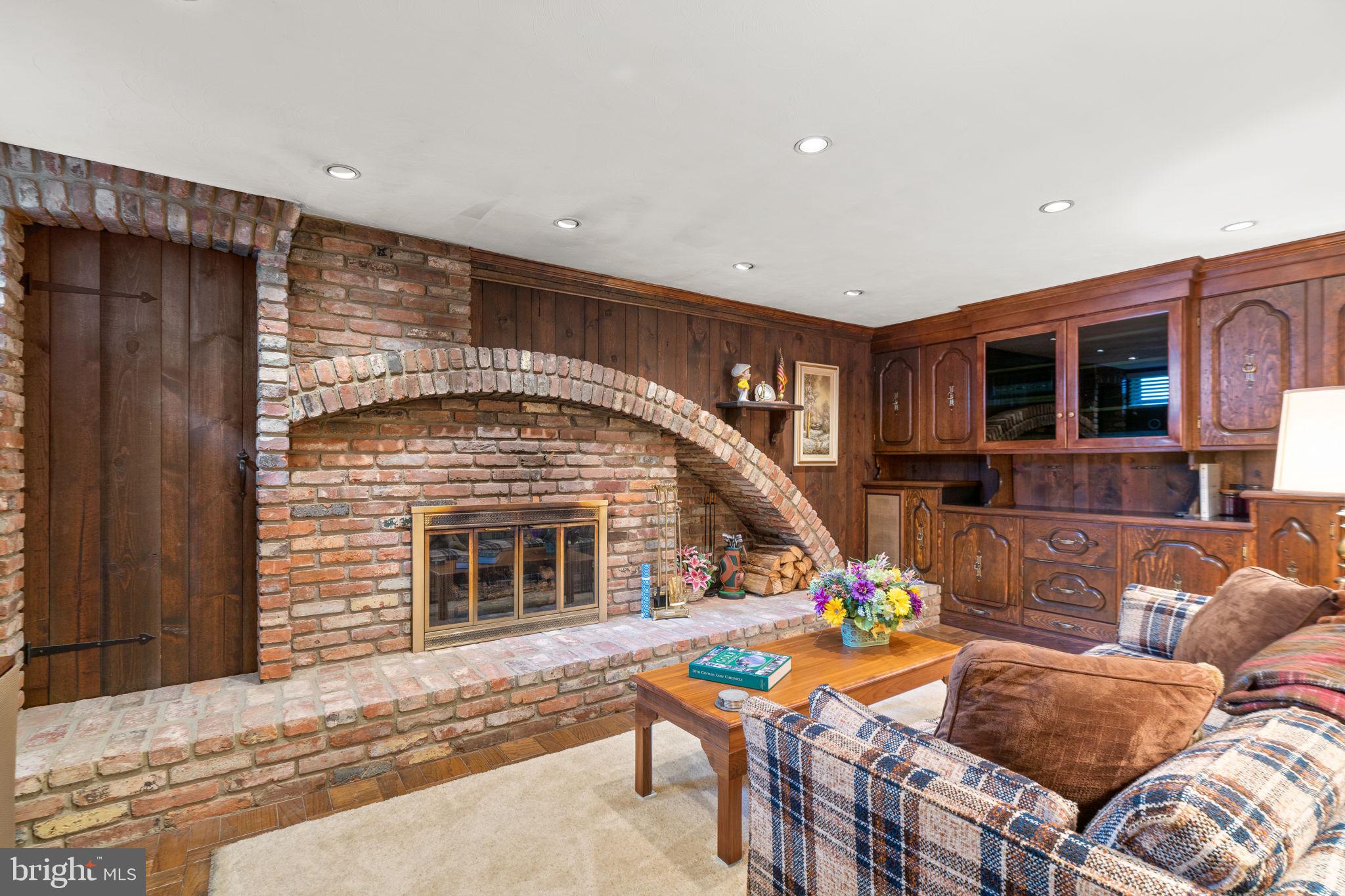 RIVER BIRCH MANOR - Residential