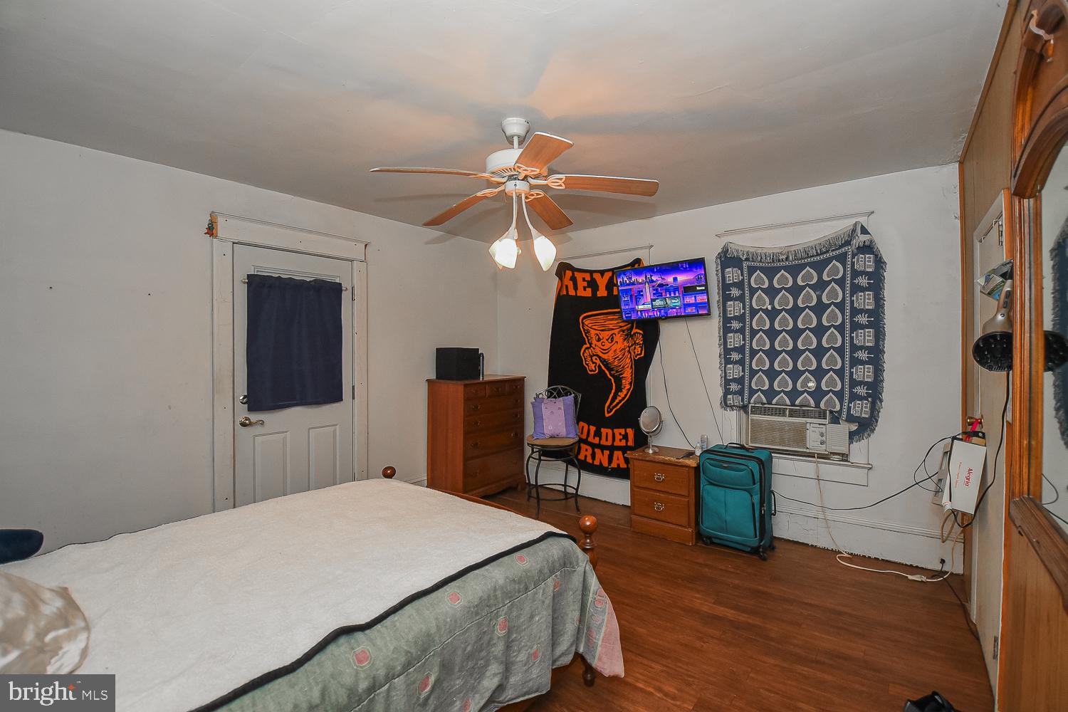 SOUTH MAIN - Residential