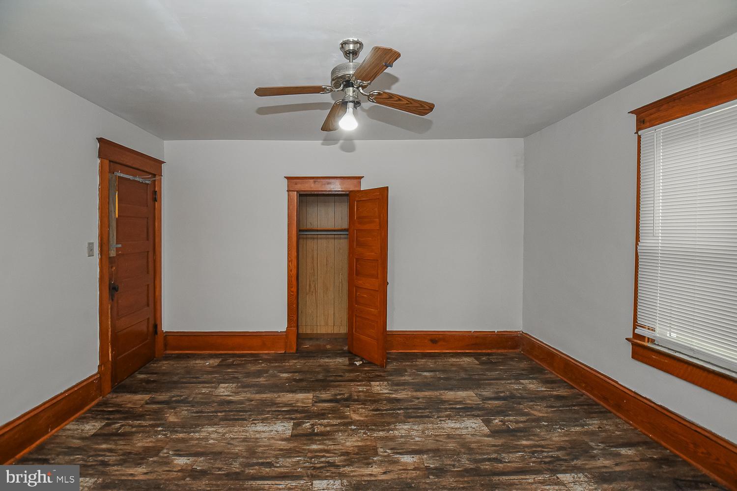 SOUTH MAIN - Residential