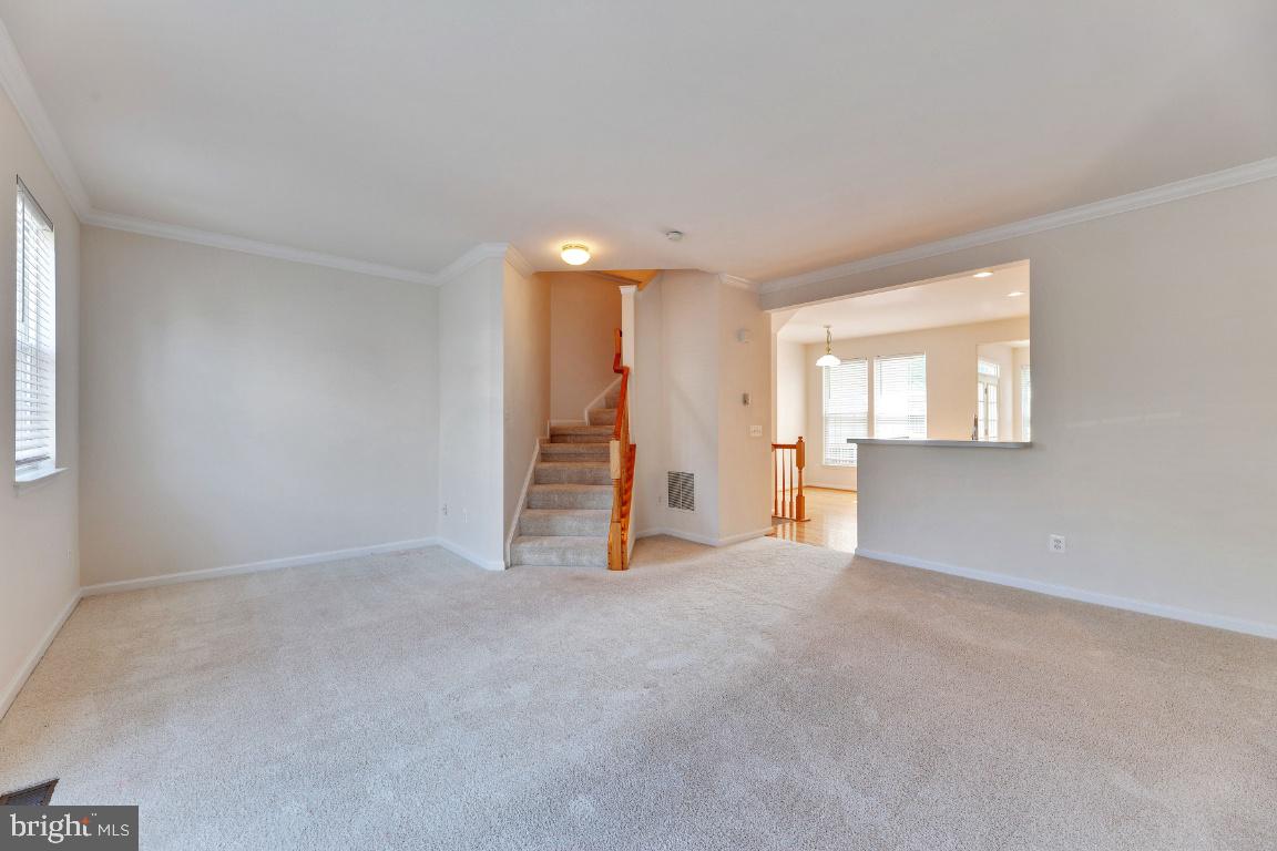 RIVERSIDE STATION - Residential Lease