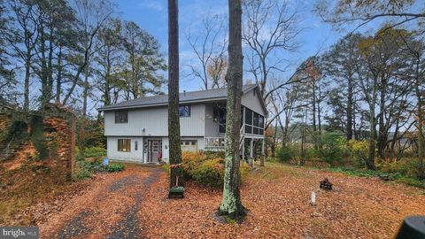 26355 MOUNT NEBO ROAD ONANCOCK VA 23417